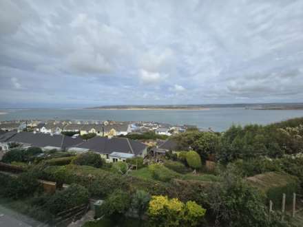 2 Bedroom Flat, The Mount, Bideford