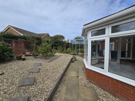 Gainsborough Drive, Bideford, Image 7