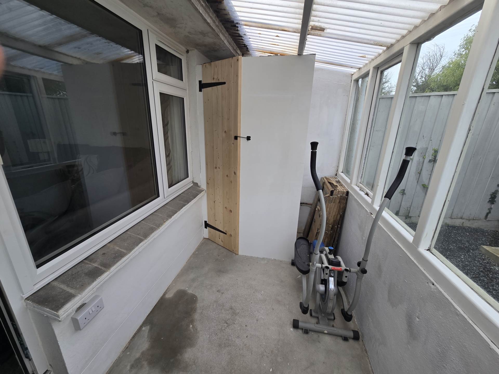 Clovelly Close, Bideford, Image 10
