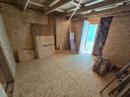 Cranford, Image 12