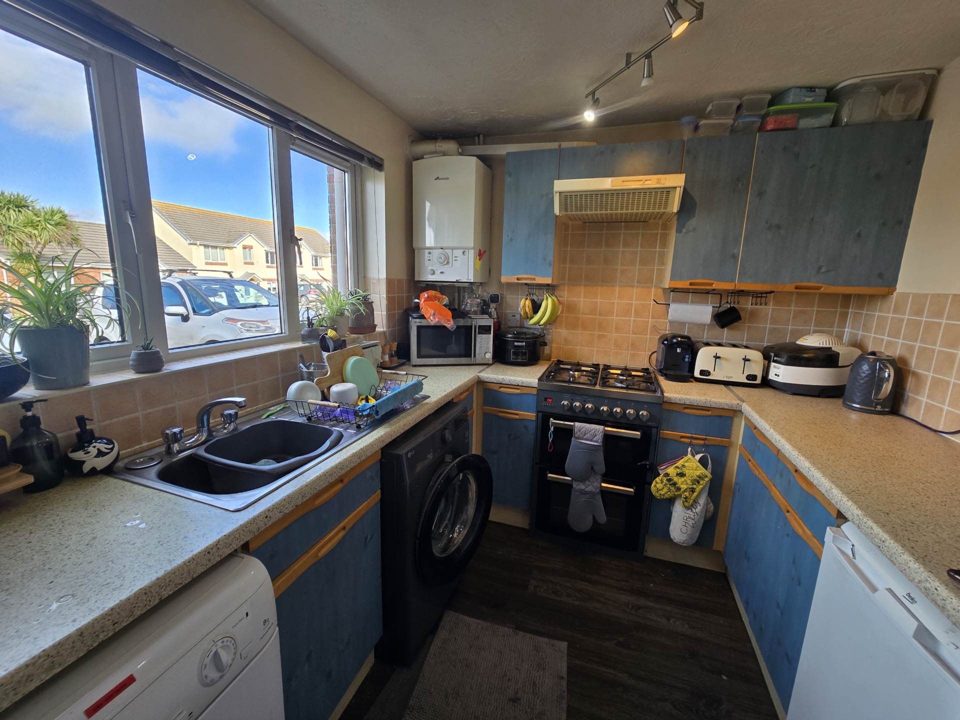 Shoreland Way, Westward Ho, Image 2