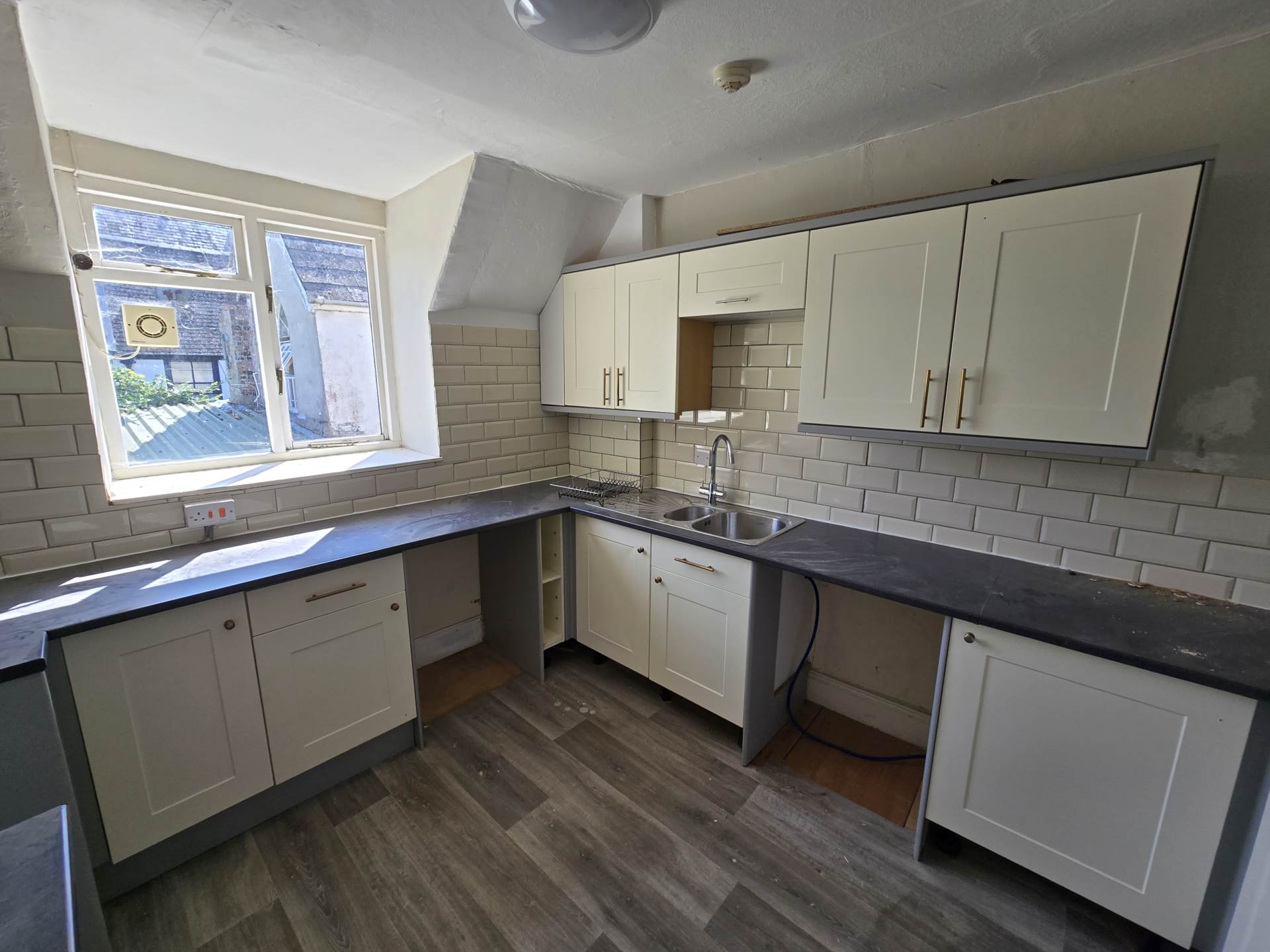 Bridgeland Street, Bideford, Image 2