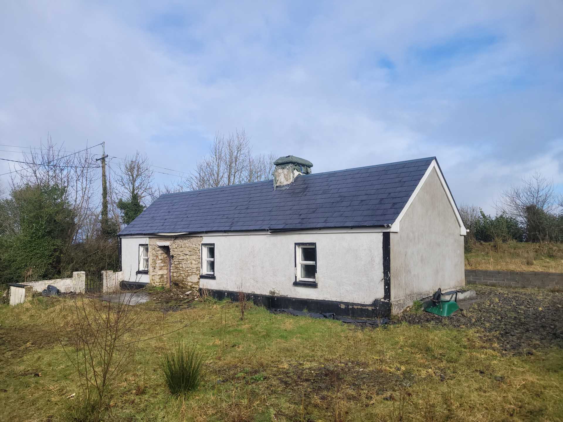 Taghnoose, Carrowbehy, Castlerea, Co. Roscommon F45 NP93