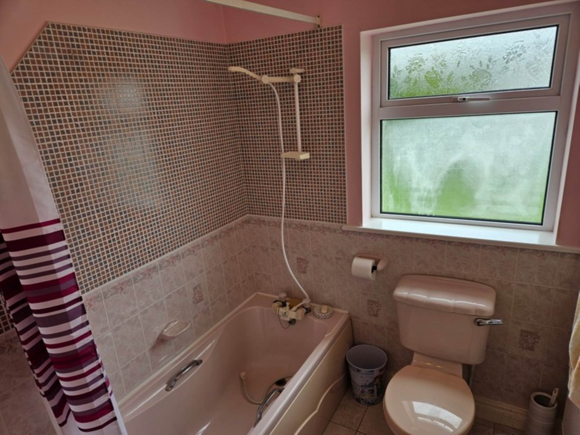 Lake View, Creggs Road, Glenamaddy, Co. Galway F45 AE22  Lake View, Creggs Road, Glenamaddy, Co. Galway F45 AE22