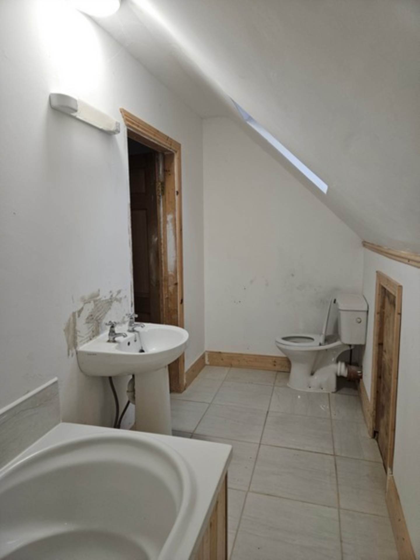 Longford Hill, Mountbellew, Co. Galway H53 KH42 Longford Hill, Mountbellew, Co. Galway H53 KH42