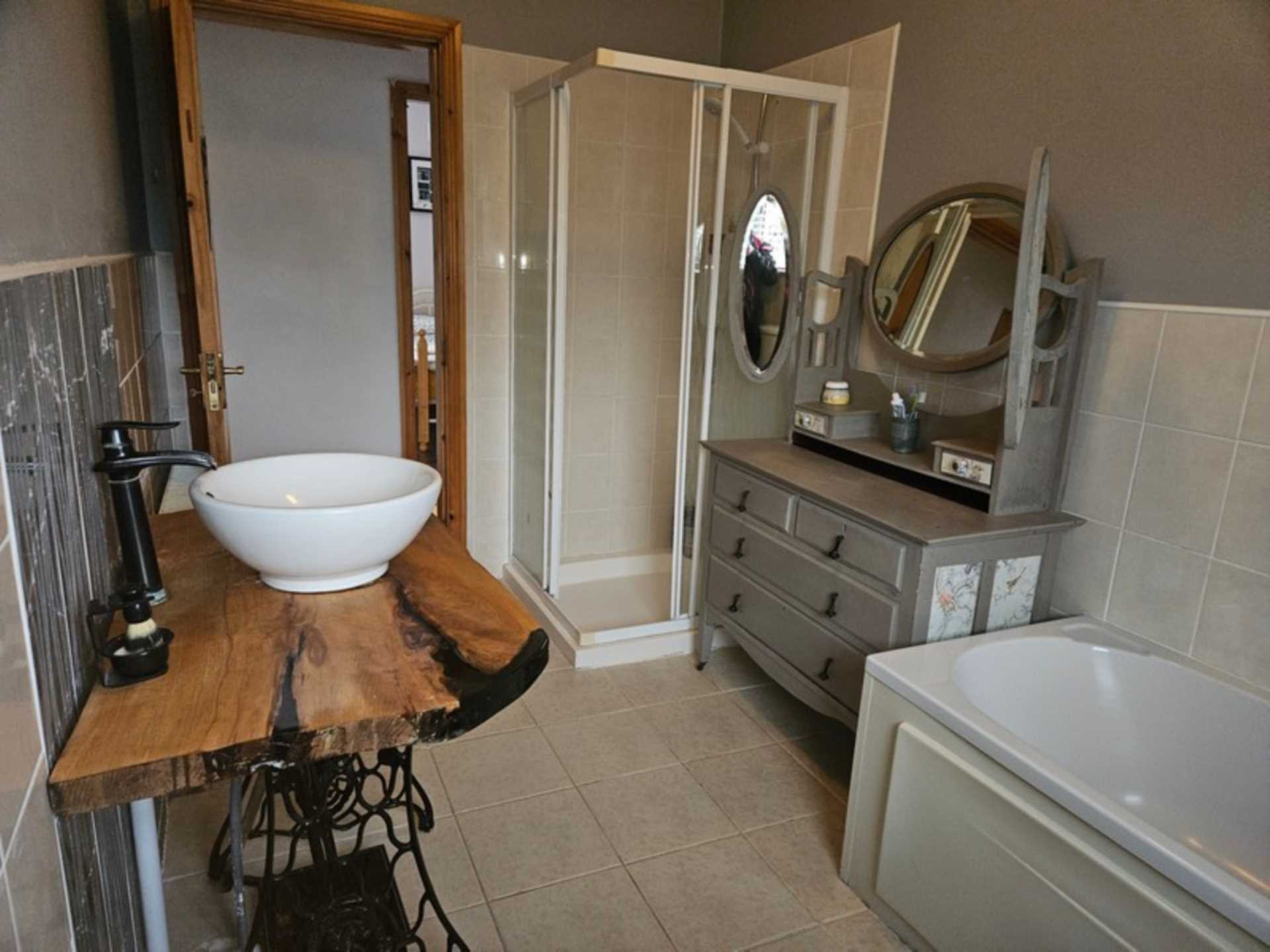 Lisquell East, Ballygar, Co. Galway F42 KP60  Lisquell East, Ballygar, Co. Galway F42 KP60