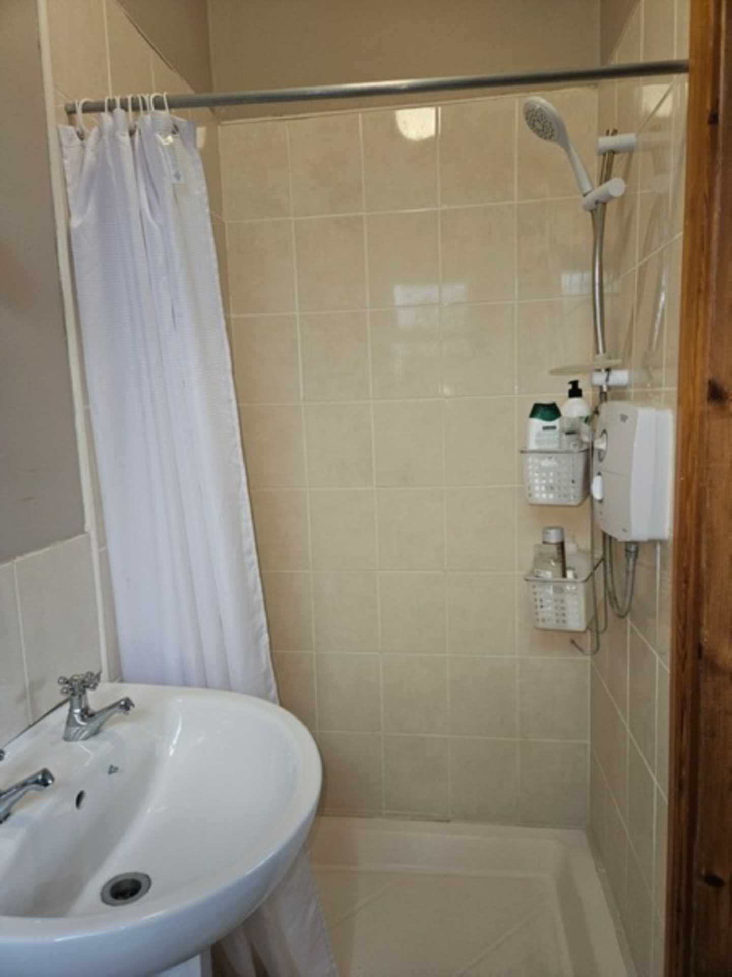 Lisquell East, Ballygar, Co. Galway F42 KP60  Lisquell East, Ballygar, Co. Galway F42 KP60