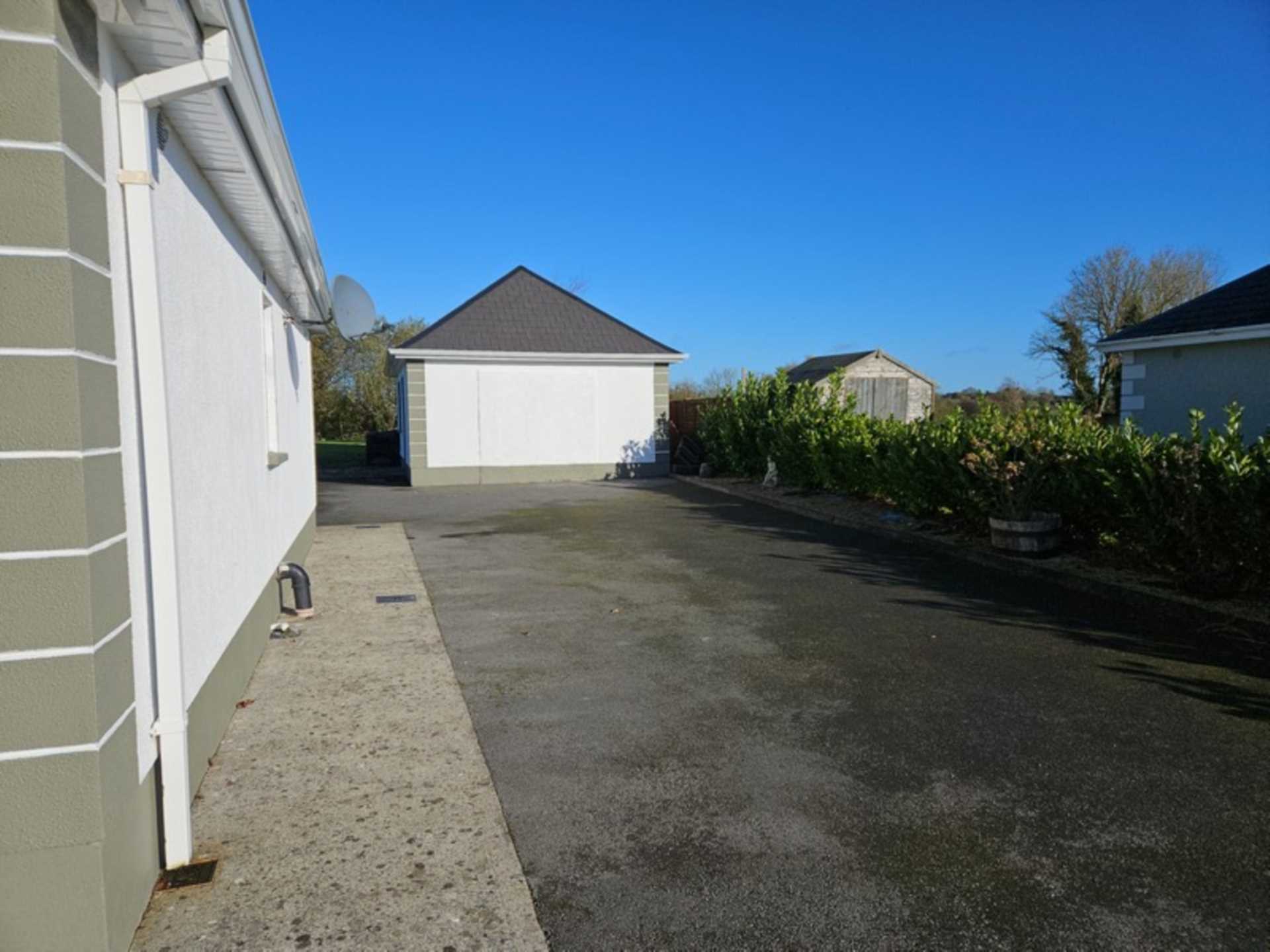 Lisquell East, Ballygar, Co. Galway F42 KP60  Lisquell East, Ballygar, Co. Galway F42 KP60