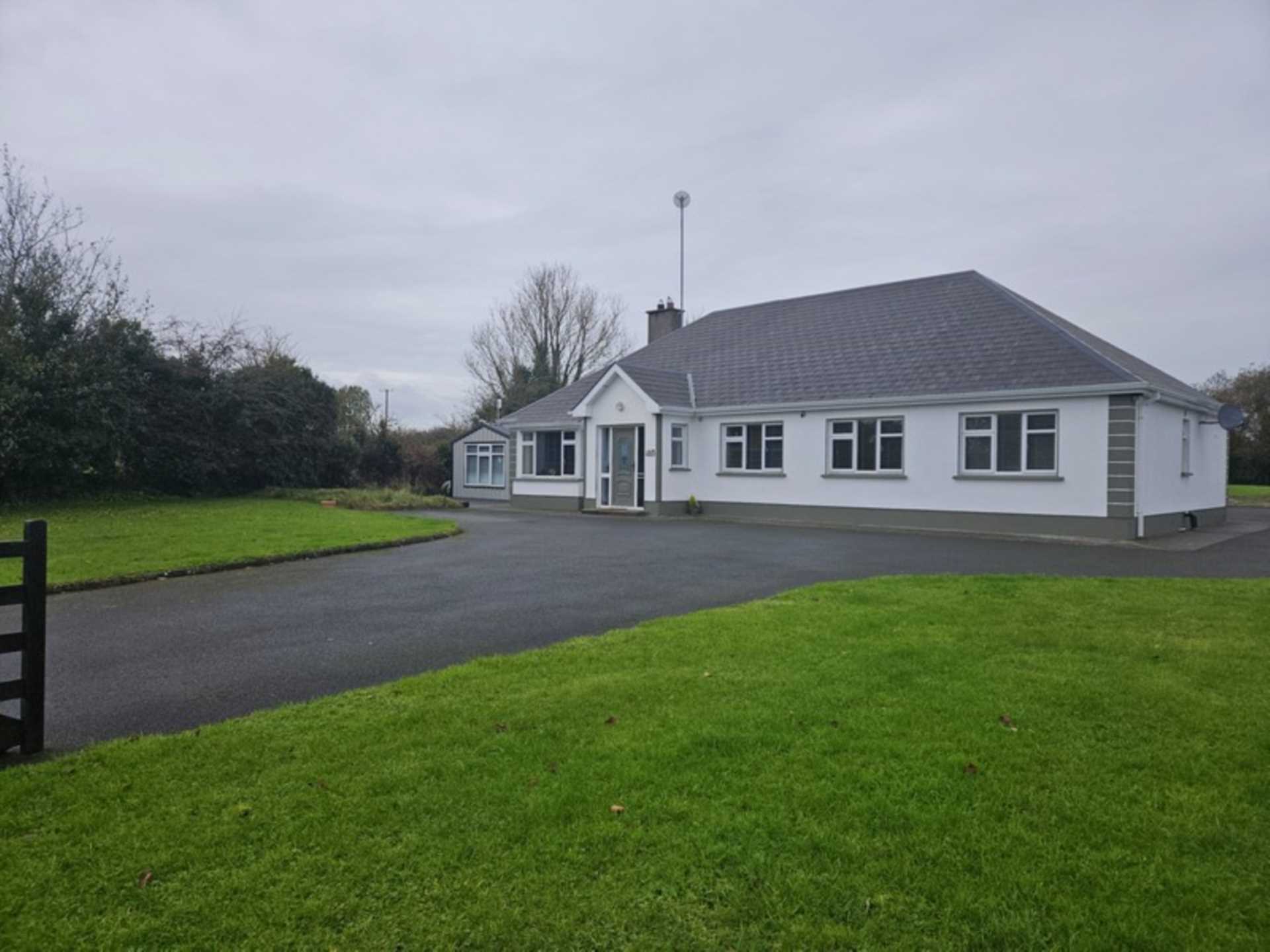 Lisquell East, Ballygar, Co. Galway F42 KP60  Lisquell East, Ballygar, Co. Galway F42 KP60