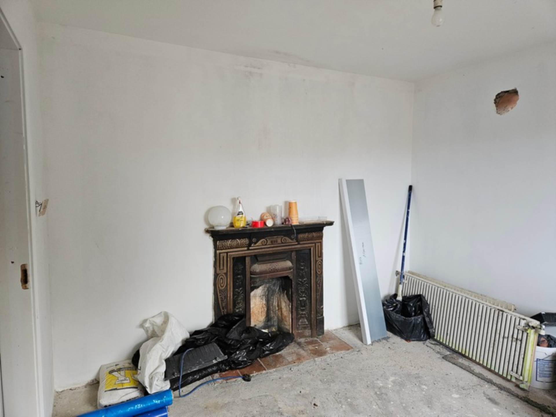 Mullandarragh, Carrigallen, Co. Leitrim H12 AT20 Mullandarragh, Carrigallen, Co. Leitrim H12 AT20