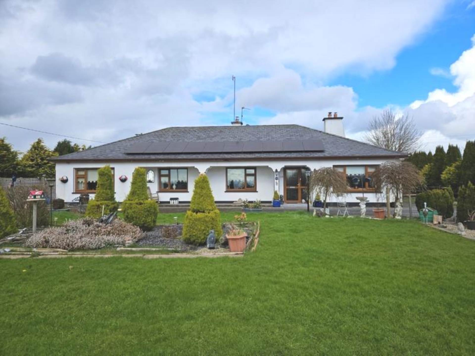 Lee House, Knockmascahill, Glenamaddy, Co, Galway  Lee House, Knockmascahill, Glenamaddy, Co, Galway