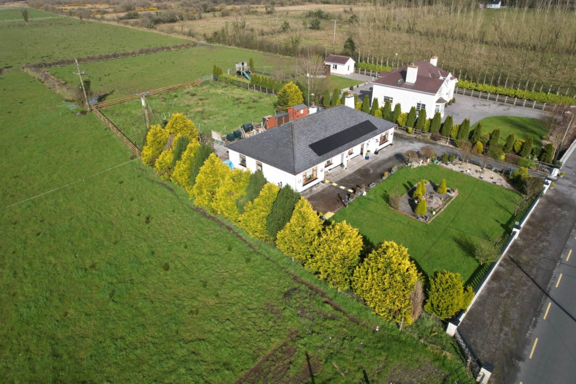 Lee House, Knockmascahill, Glenamaddy, Co, Galway  Lee House, Knockmascahill, Glenamaddy, Co, Galway