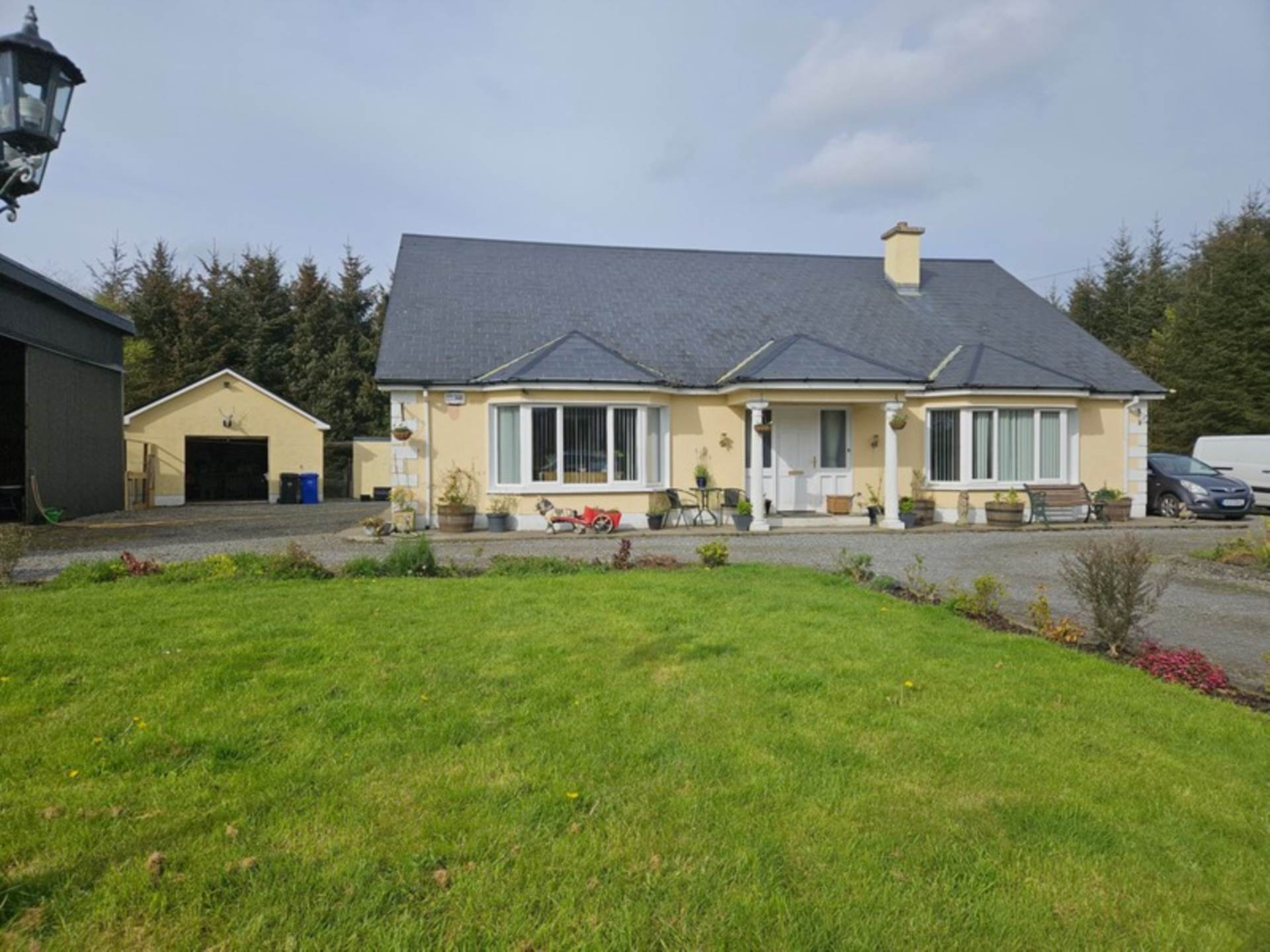 Bungalow on c. 3.73 Acres, Rusheen, Cloonelt, Castlerea, Co. Roscommon F45 RV08