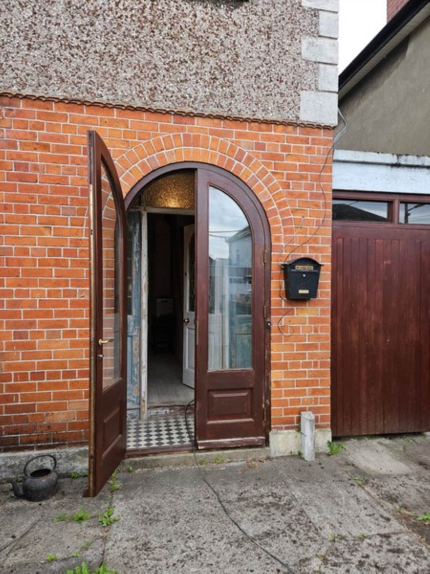 12 Slemish Road, Navan Road, Dublin 7  12 Slemish Road, Navan Road, Dublin 7