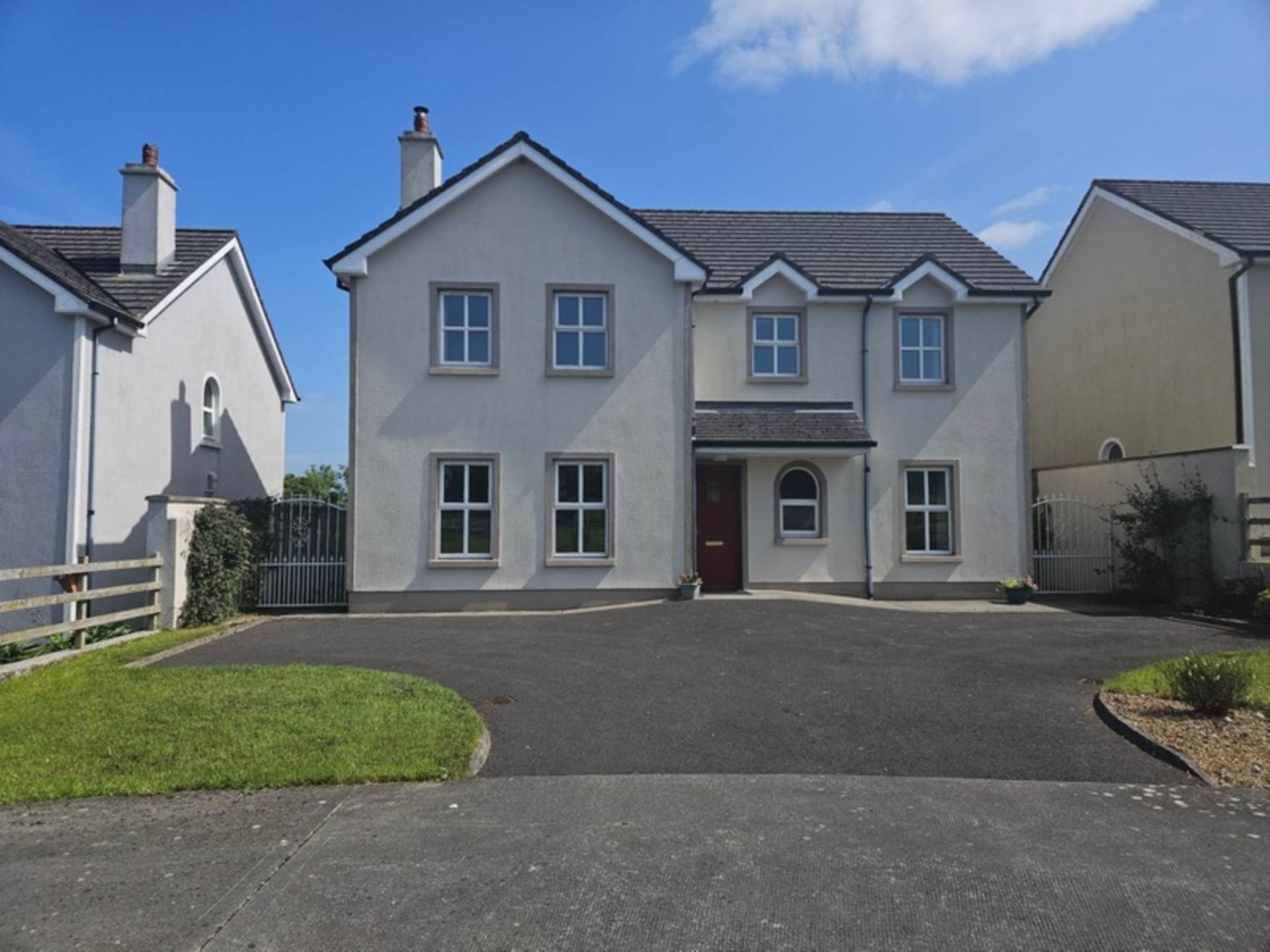 10 Castlelawn, Glinsk, Castlerea, Co. Galway F45 Y367  10 Castlelawn, Glinsk, Castlerea, Co. Galway F45 Y367