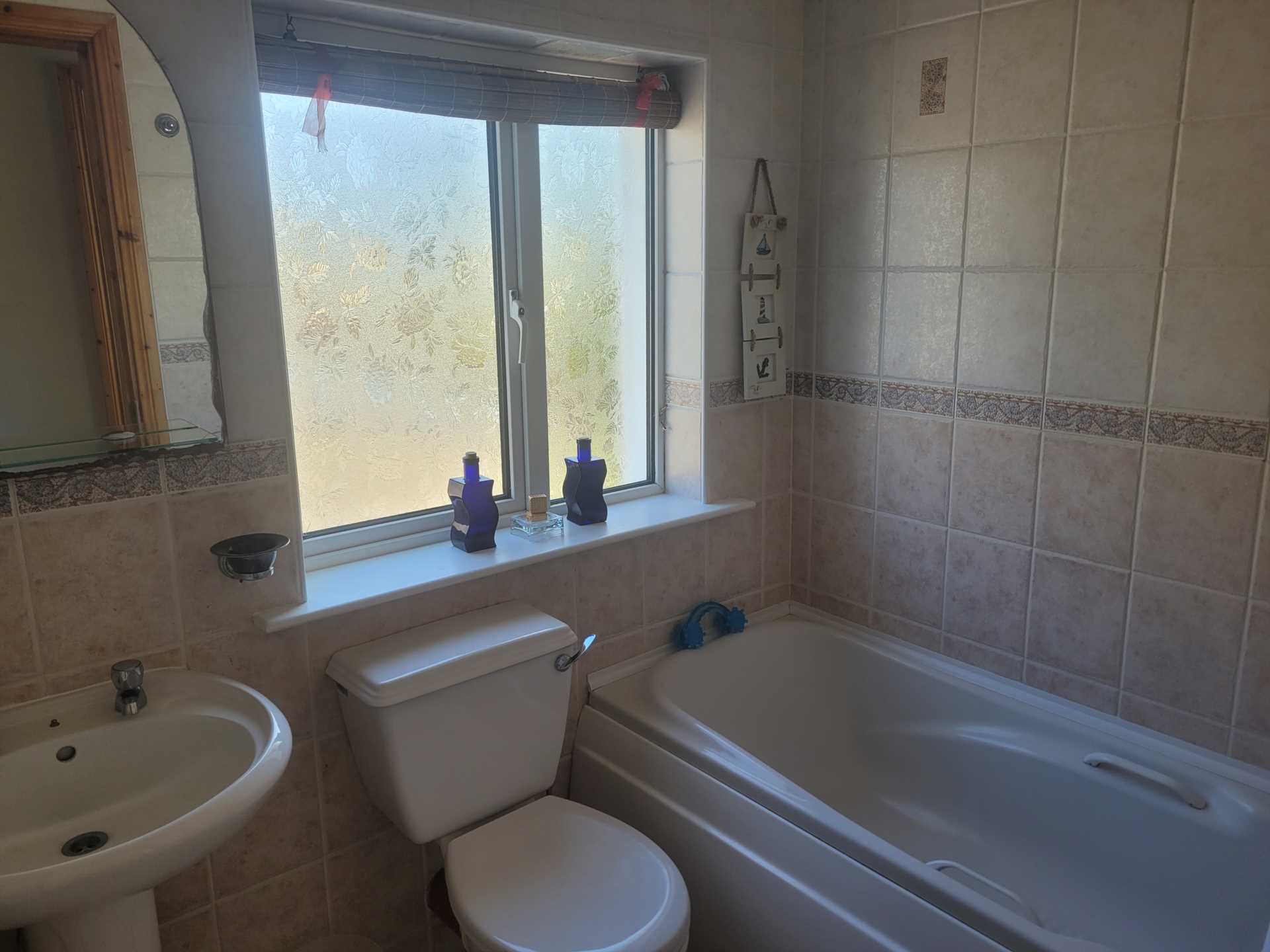44 Glenview, Galway Road, Roscommon F42 K028  44 Glenview, Galway Road, Roscommon F42 K028