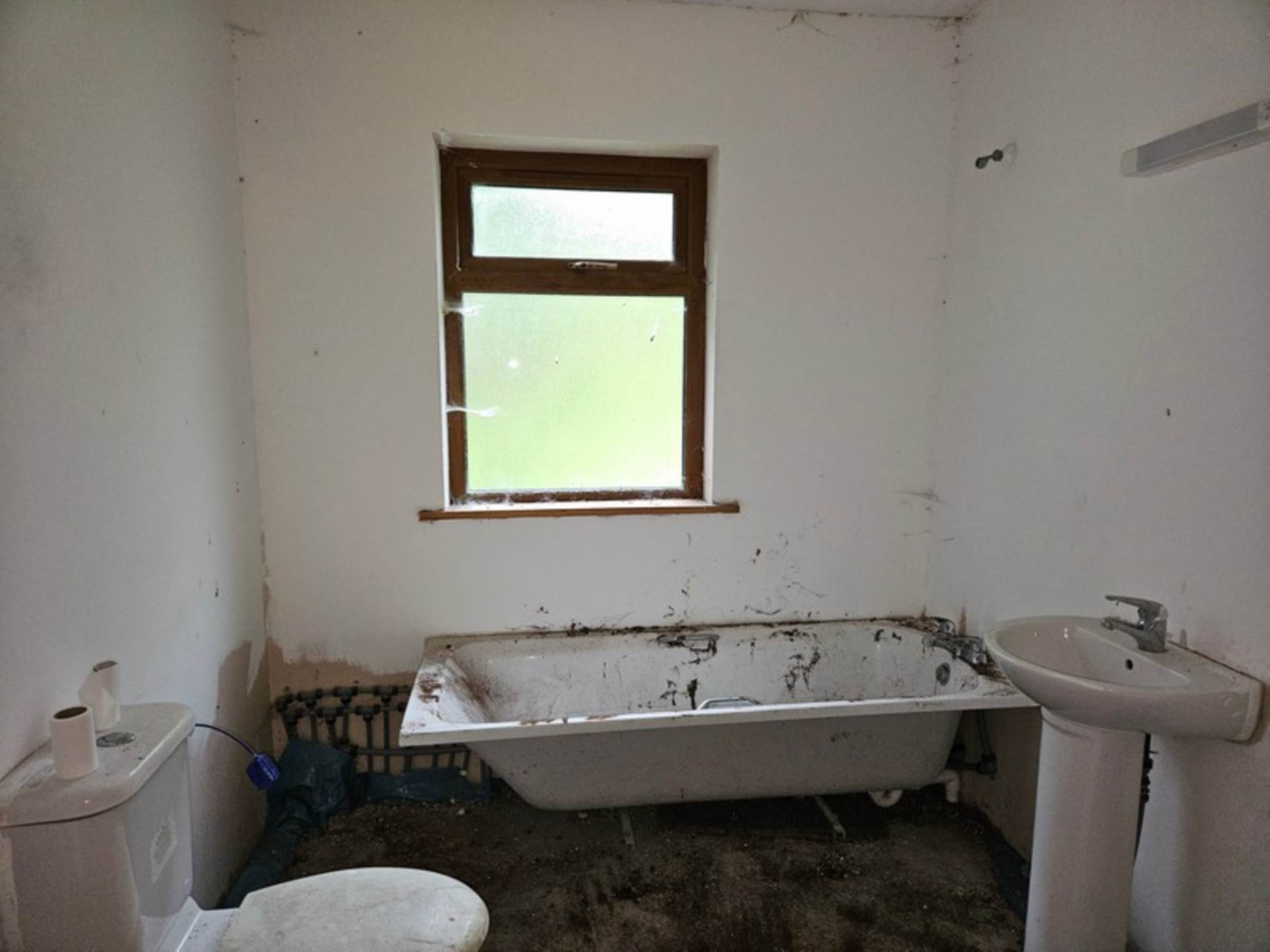 Drumagh, Killasser, Swinford, Co. Mayo F12 HT04