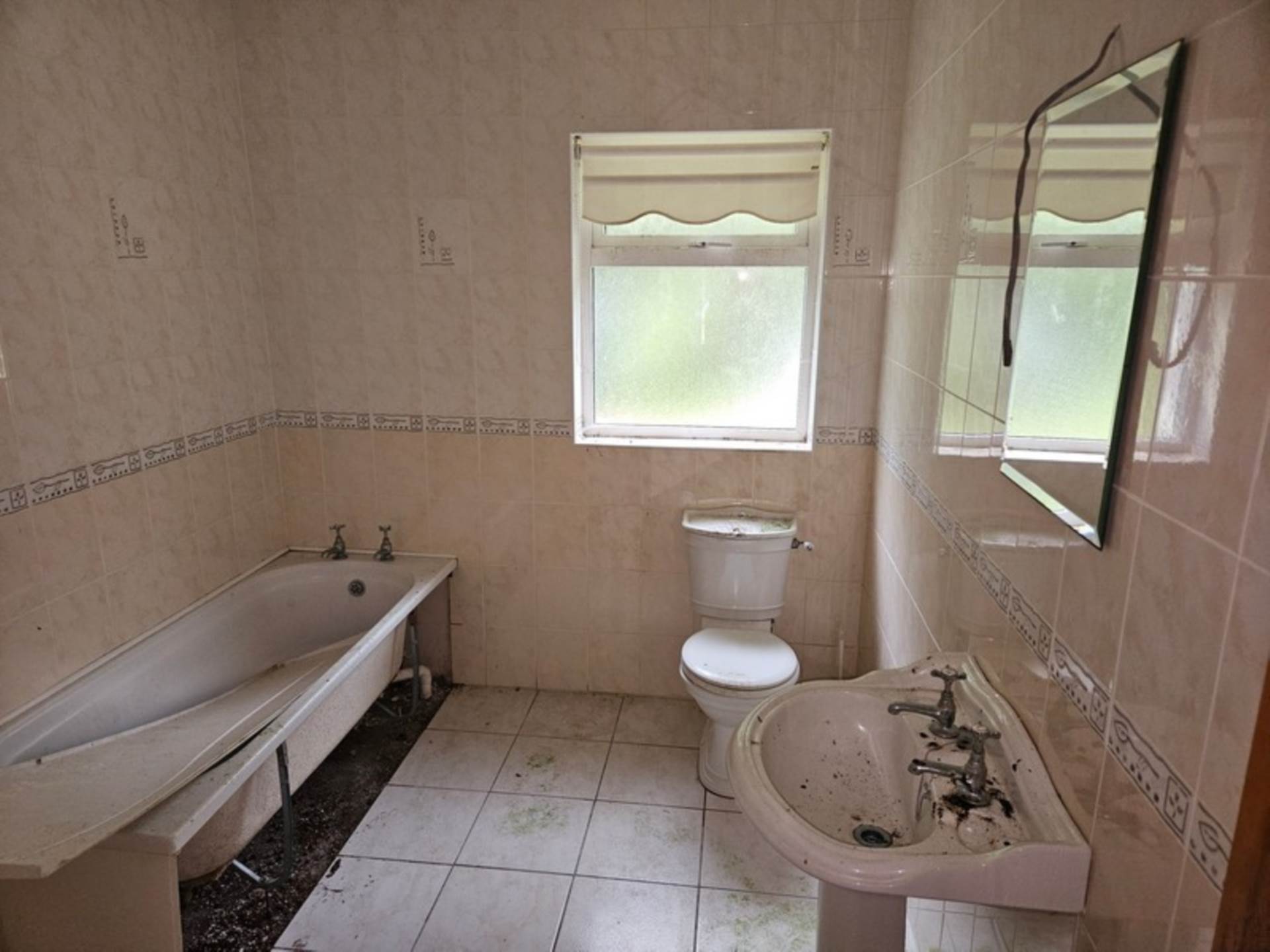 Drumagh, Killasser, Swinford, Co. Mayo F12 N592