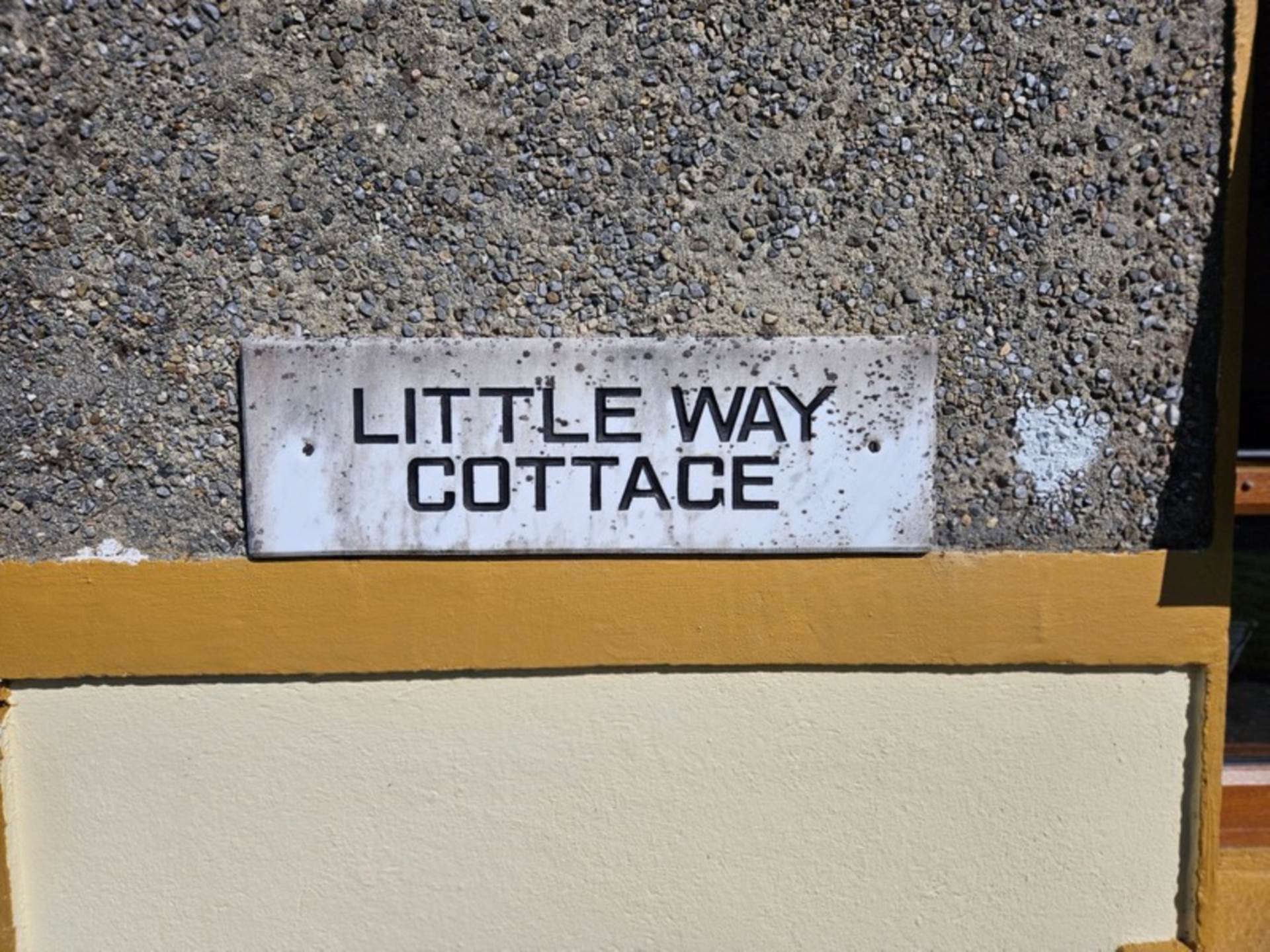 Little Way Cottage, Taghnoose, Carrowbehy, Castlerea, Co. Roscommon F45 NT22