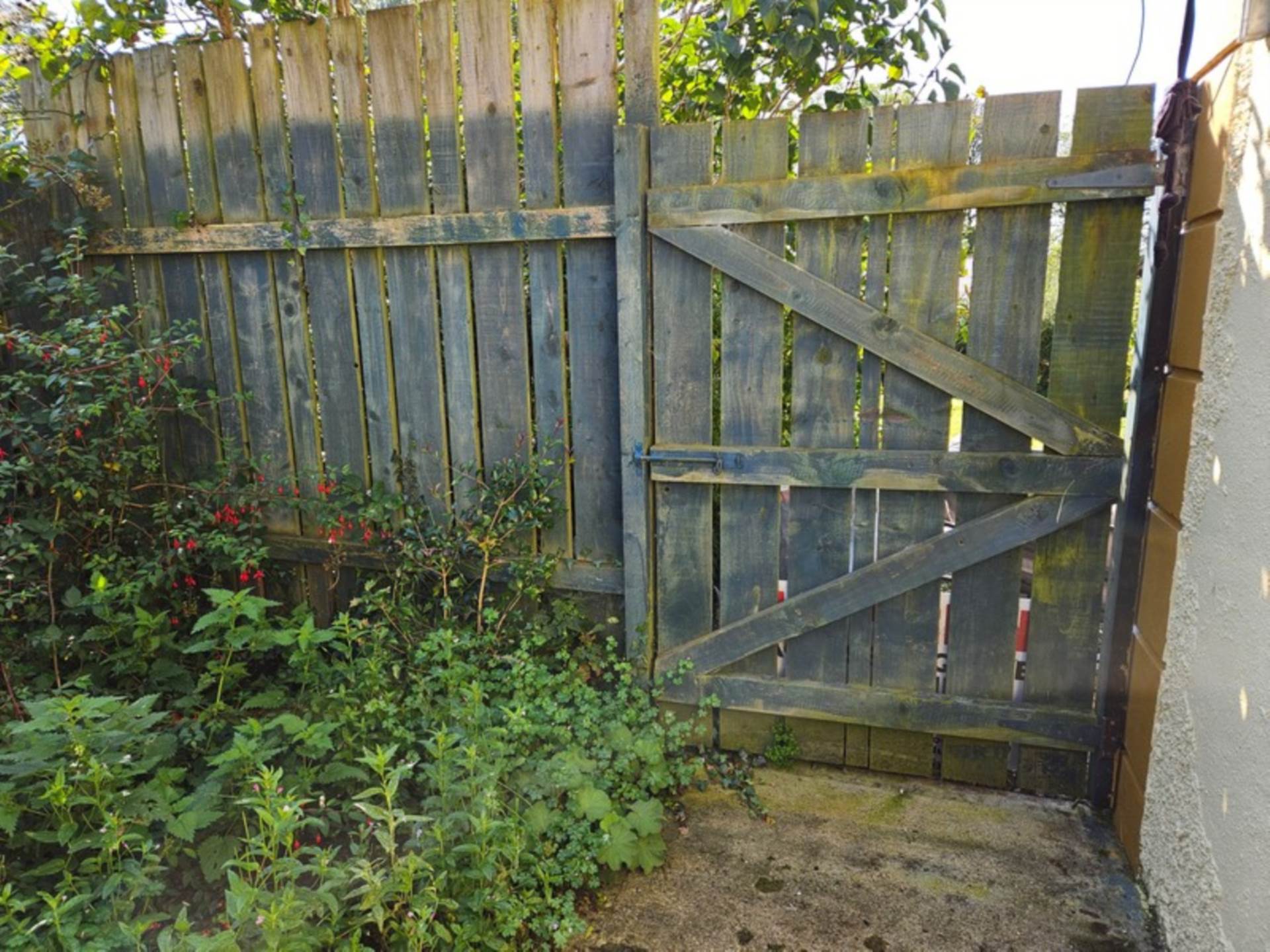 Little Way Cottage, Taghnoose, Carrowbehy, Castlerea, Co. Roscommon F45 NT22