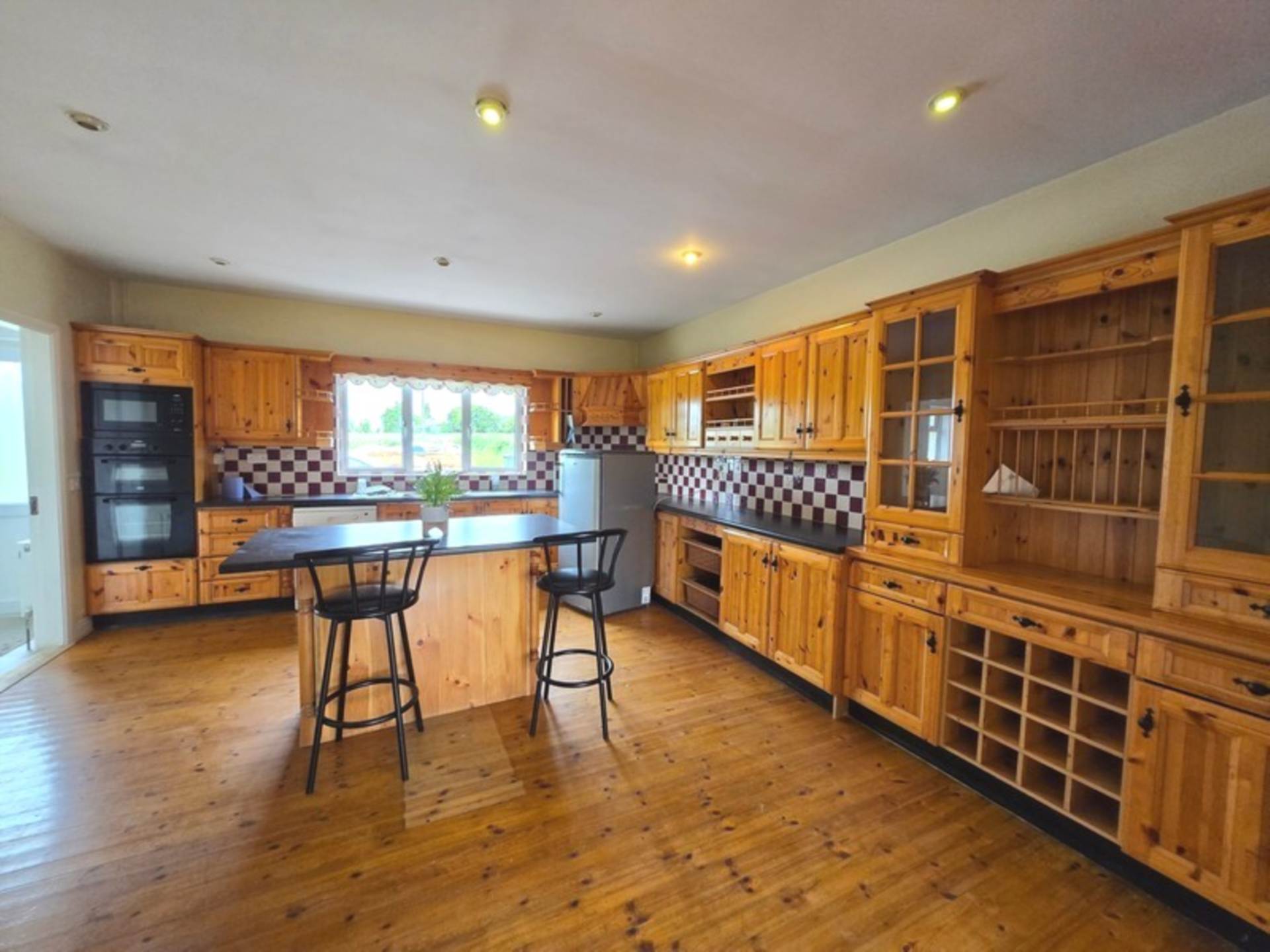 Farm, Williamstown, Co. Galway F45 VK59