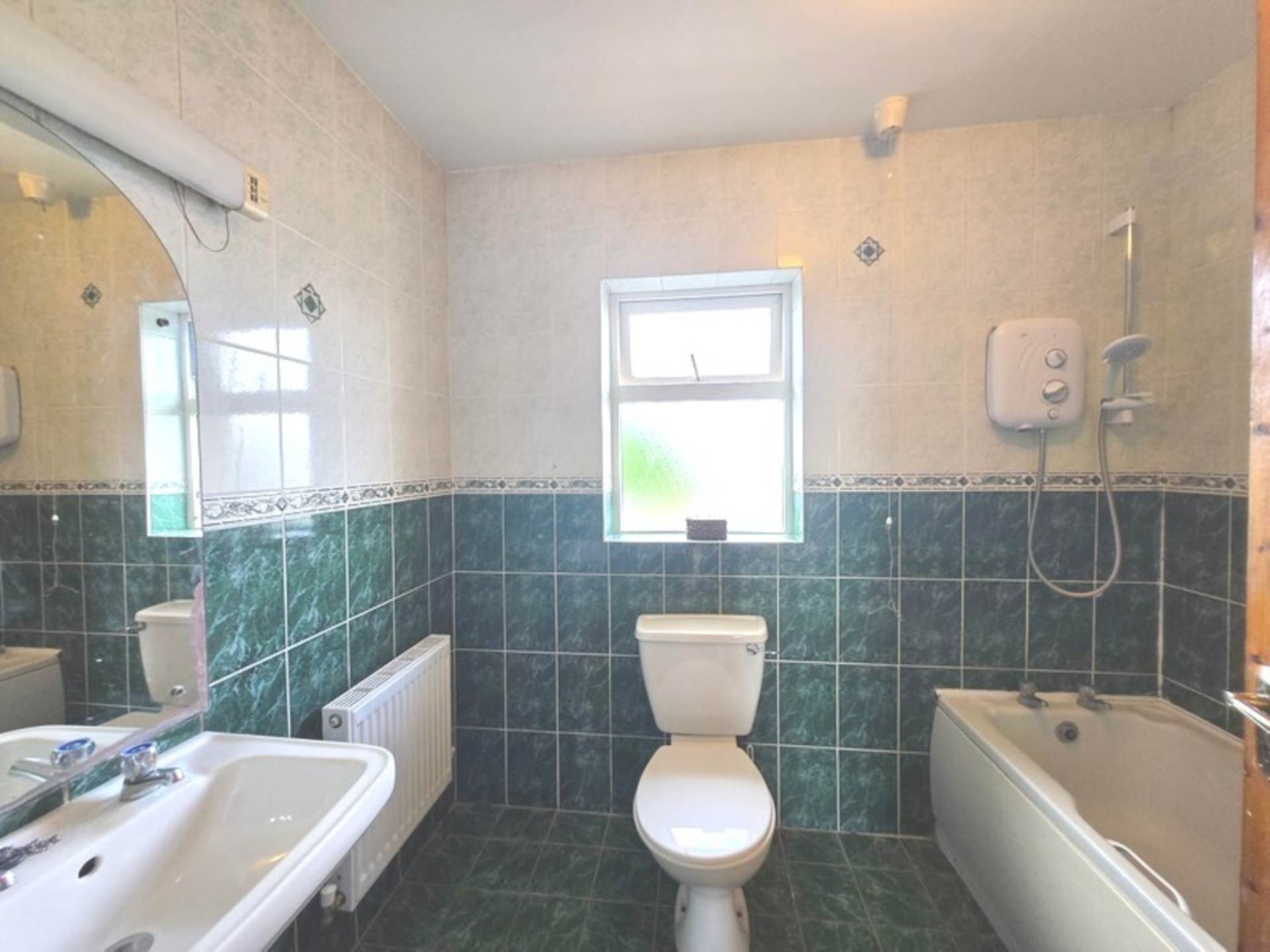 🏡 No. 1 Kilkerrin Road, Glenamaddy, Co. Galway. F45 R920