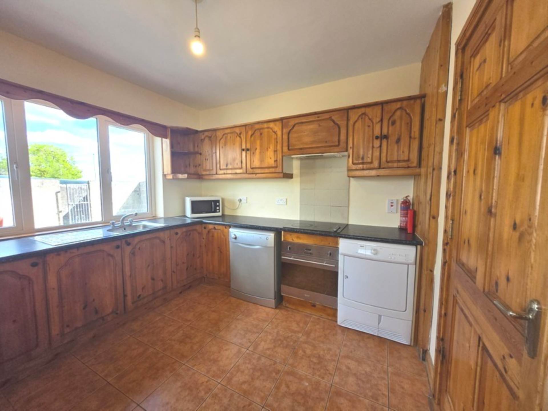 🏡 No. 1 Kilkerrin Road, Glenamaddy, Co. Galway. F45 R920