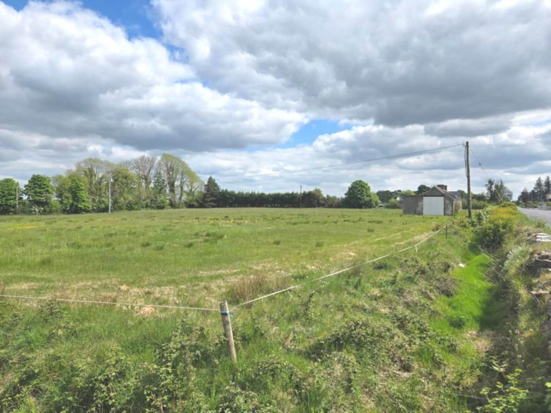 C. 4.16 Acres of Land with Optional Derelict Cottage, Williamstown, Co. Galway