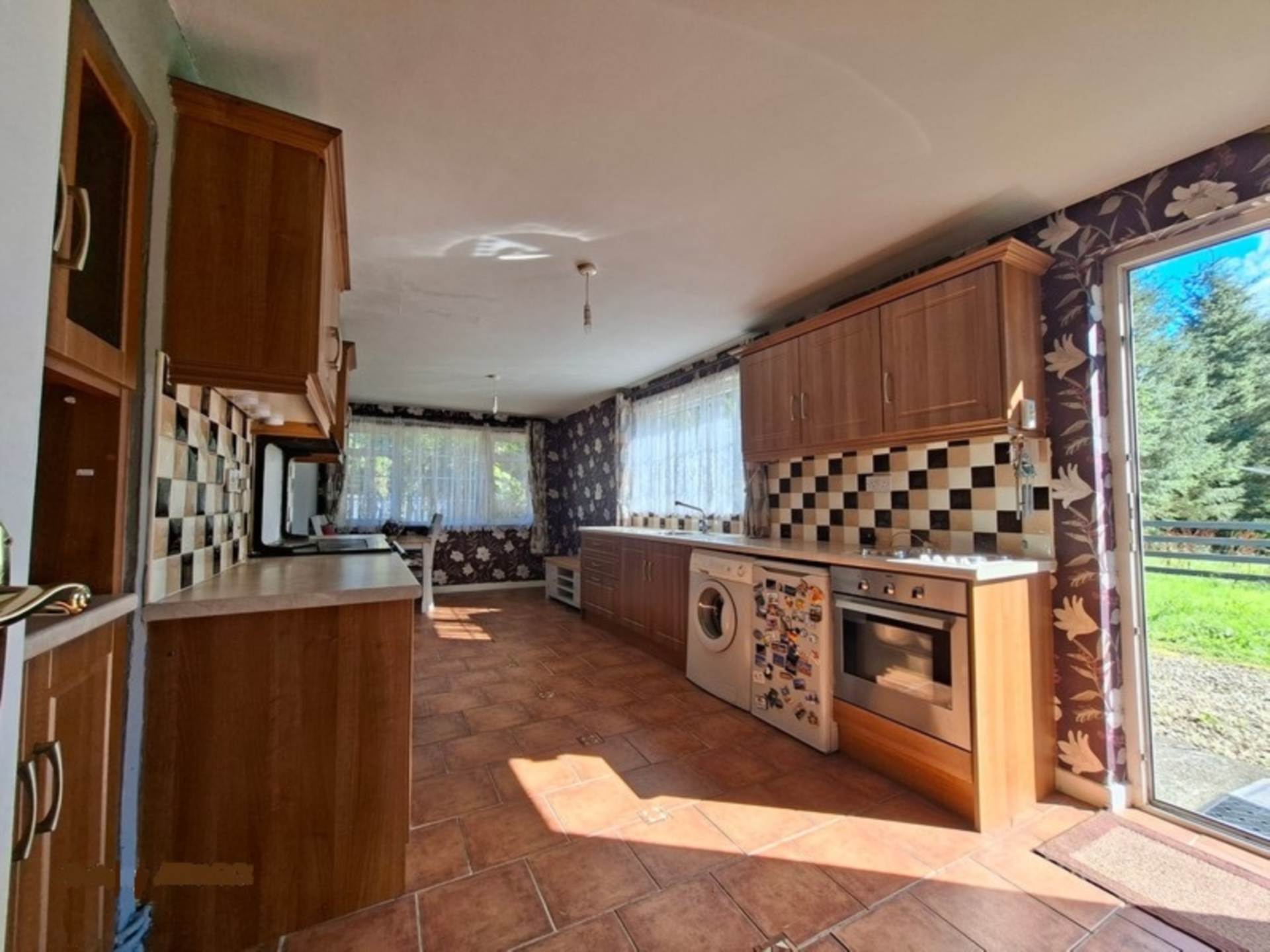 St. Peregrine`s Cottage, Castlemore, Ballaghaderreen, Co Roscommon F45 HK95  St. Peregrine`s Cottage, Castlemore, Ballaghaderreen, Co Roscommon F45 HK95