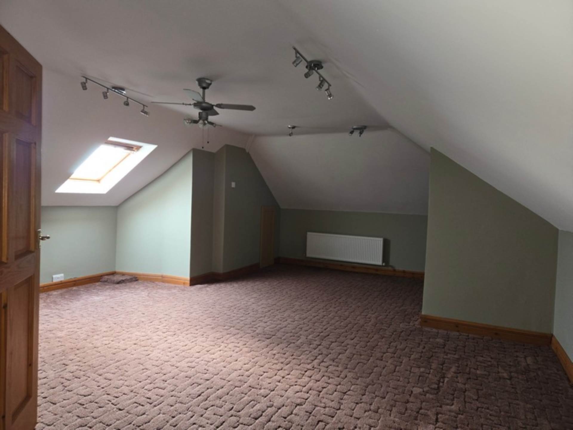 An Teach Mor, Stonetown, Williamstown, Co. Galway F45 KD35