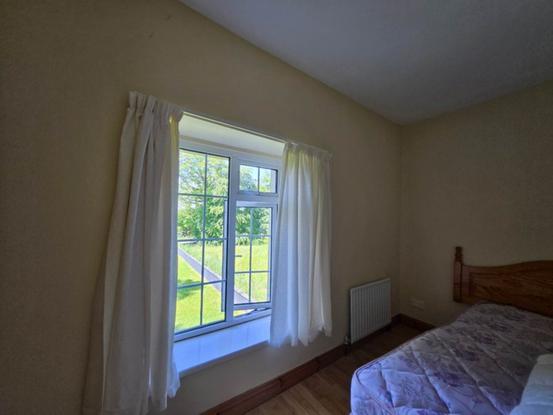 House, Stables & 6 Acres in the Heart of the Countryside – Welcome to Moneen, Creggs, Co. Galway F42 HK72