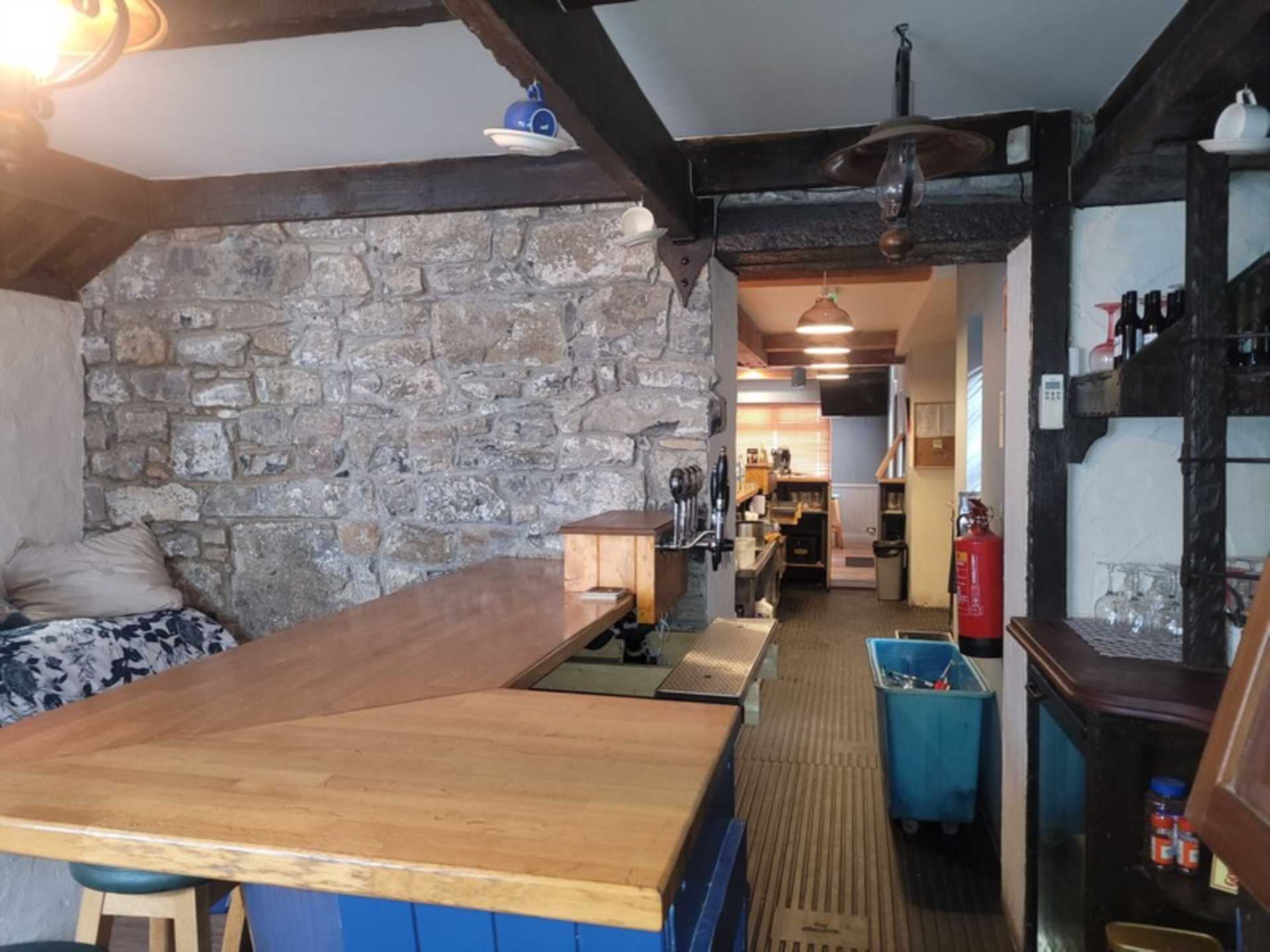 Gannon`s Bar, Creggs, Co. Galway F42 K802