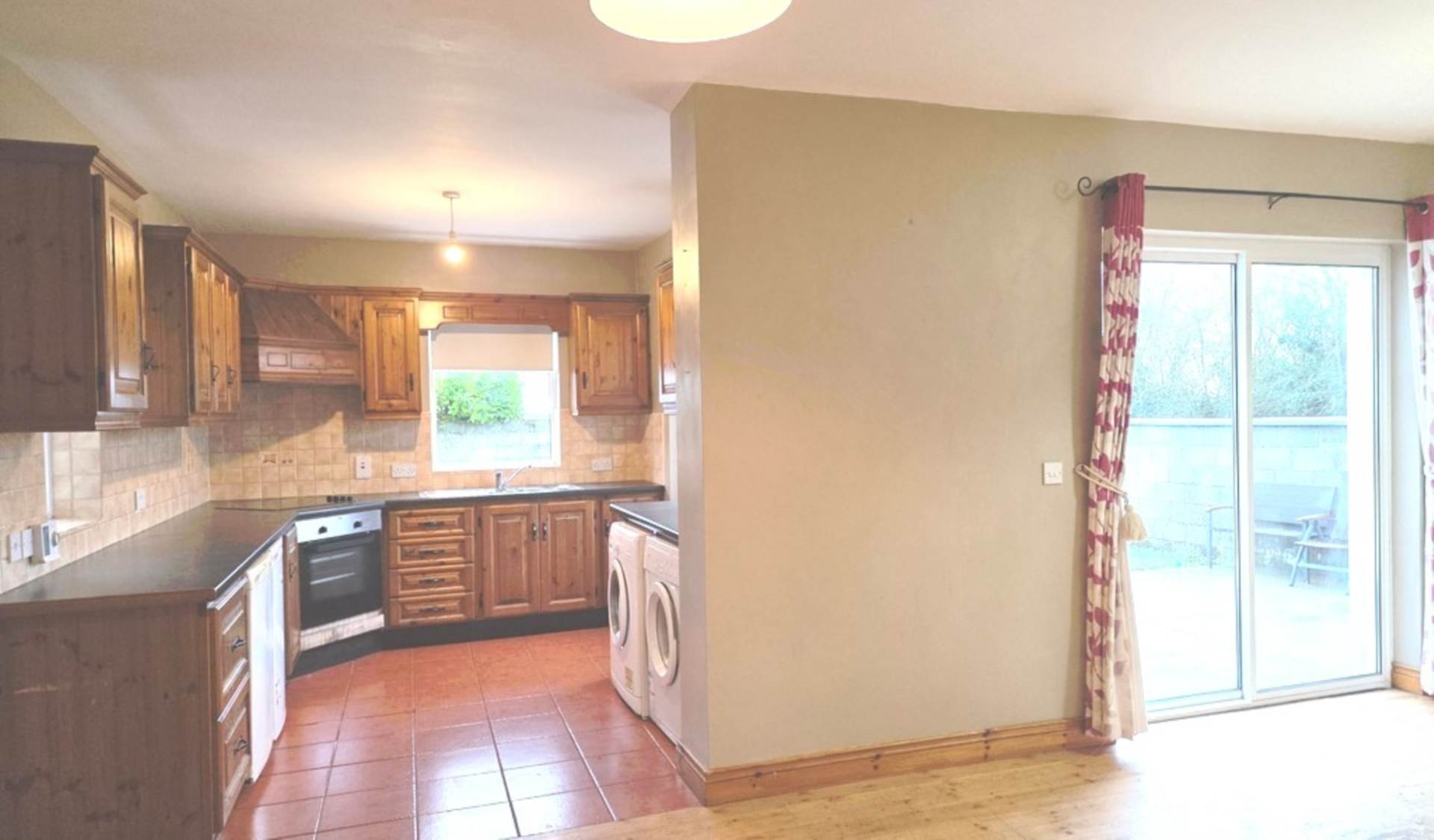 7 Dudley Heights, Glenamaddy, Co. Galway F45 HT68