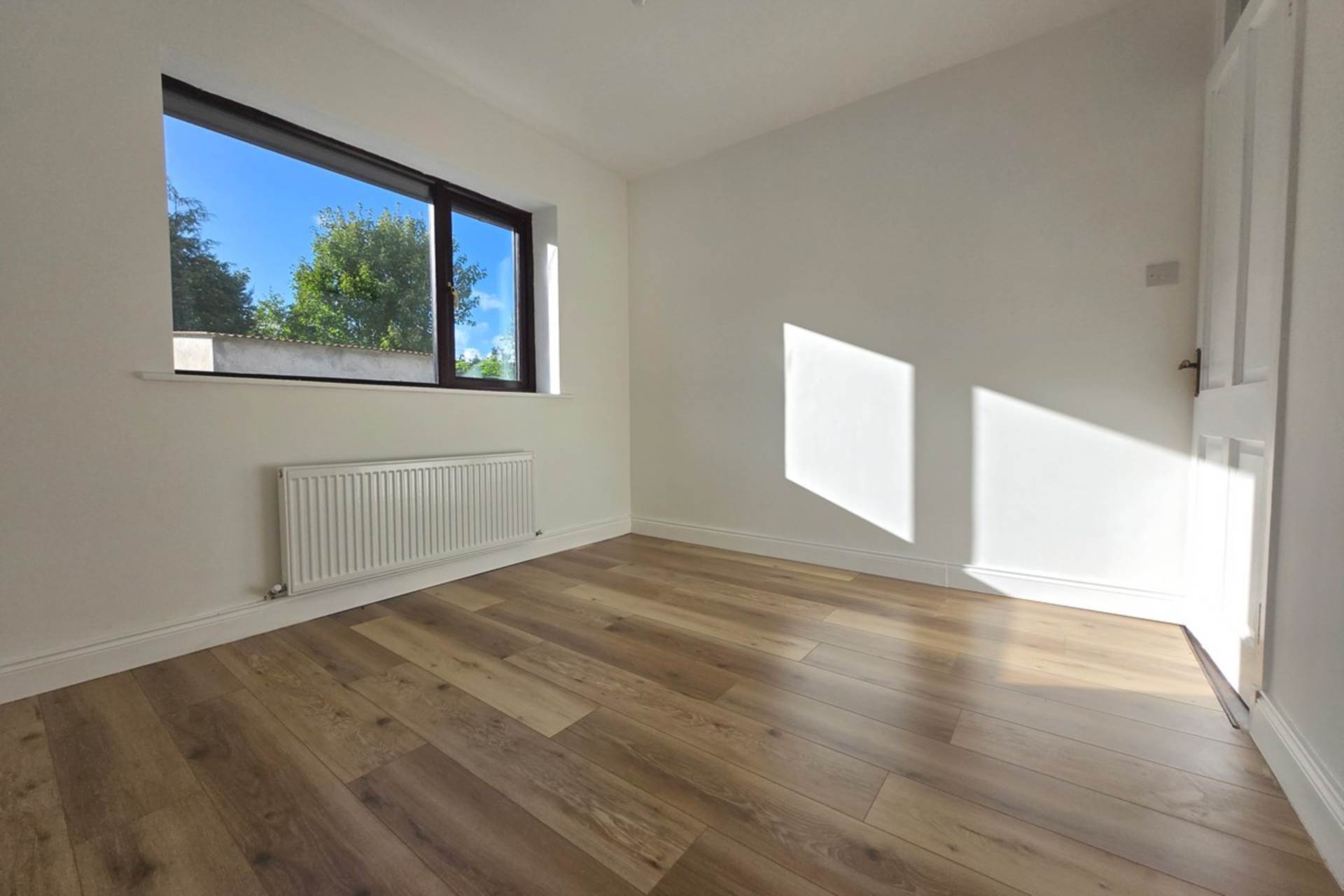 6 Brookvale Ave, Roscommon Town – Refurbished 4-Bed Bungalow 6 Brookvale Ave, Roscommon Town – Refurbished 4-Bed Bungalow