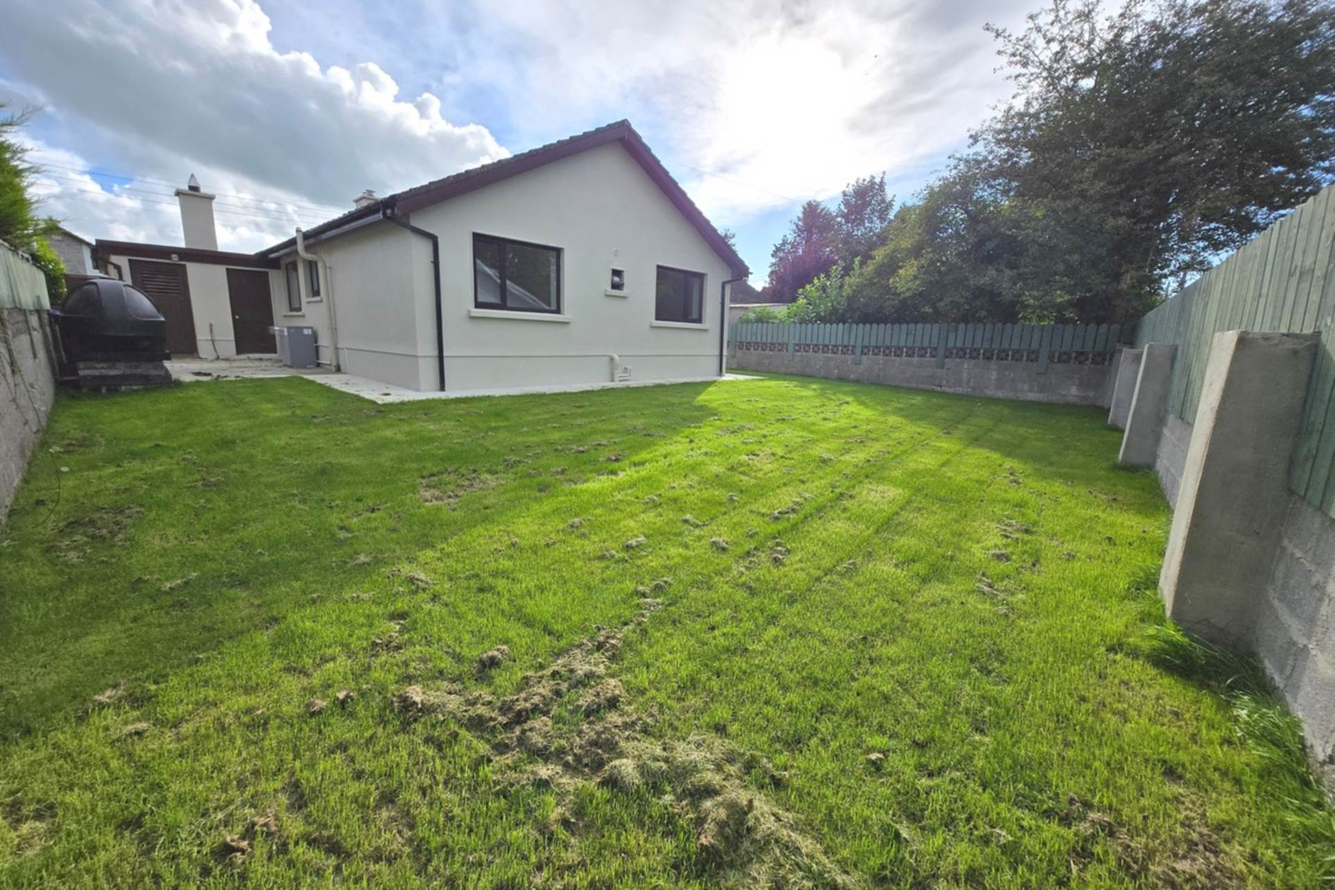 6 Brookvale Ave, Roscommon Town – Refurbished 4-Bed Bungalow 6 Brookvale Ave, Roscommon Town – Refurbished 4-Bed Bungalow