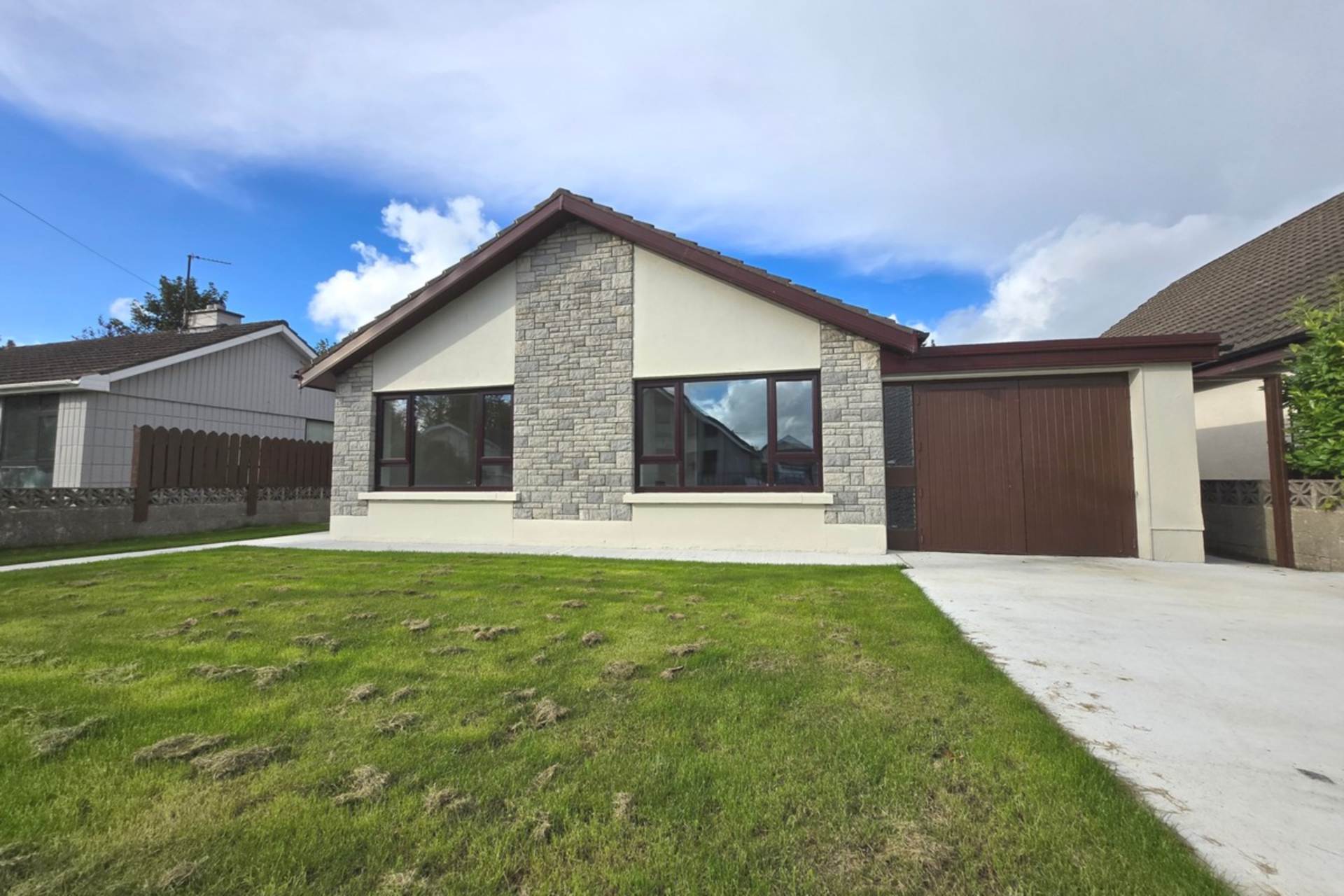 6 Brookvale Ave, Roscommon Town – Refurbished 4-Bed Bungalow 6 Brookvale Ave, Roscommon Town – Refurbished 4-Bed Bungalow