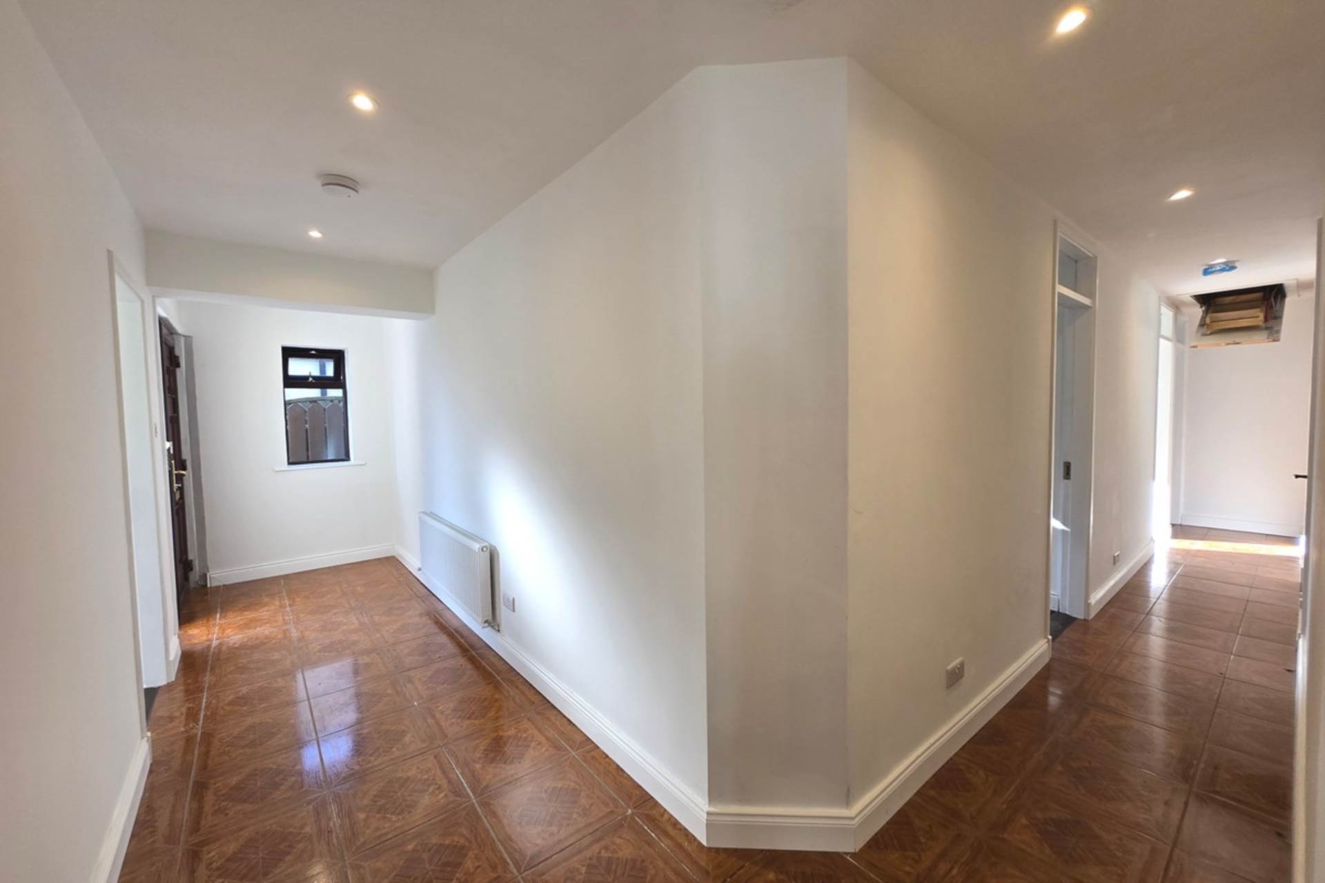 6 Brookvale Ave, Roscommon Town – Refurbished 4-Bed Bungalow 6 Brookvale Ave, Roscommon Town – Refurbished 4-Bed Bungalow