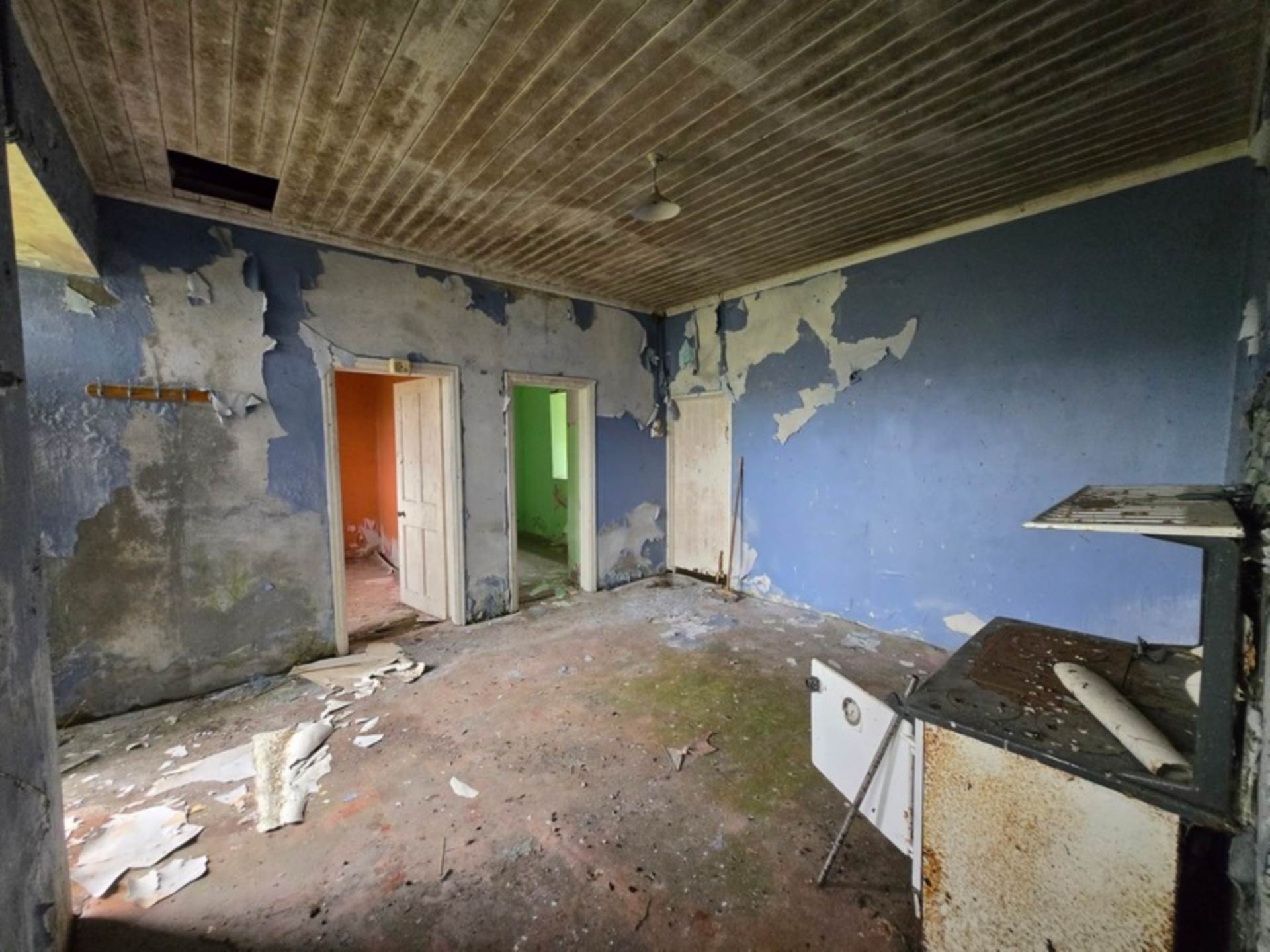 Manor, Tulsk, Co. Roscommon F45 DX39  Manor, Tulsk, Co. Roscommon F45 DX39