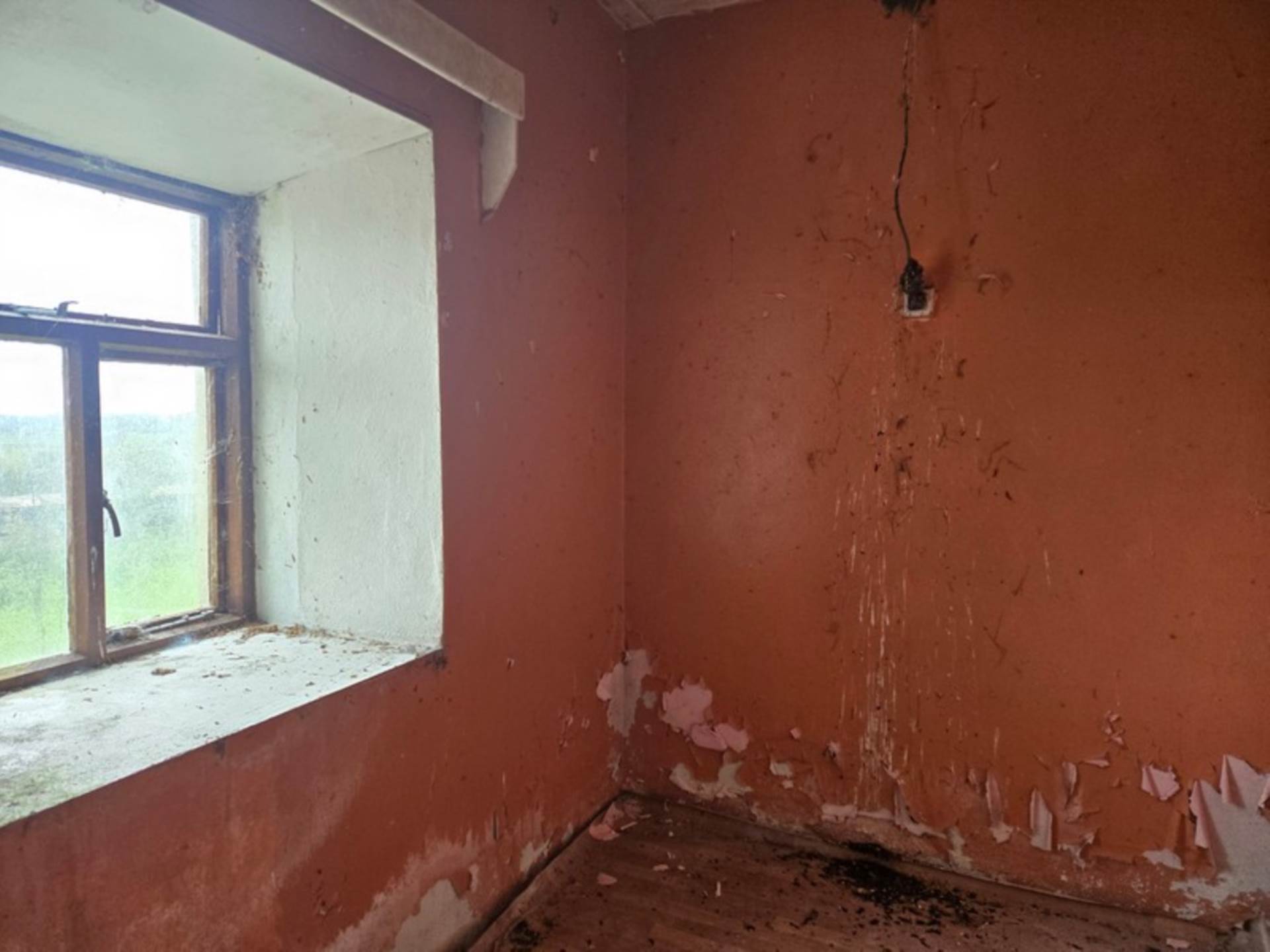 Manor, Tulsk, Co. Roscommon F45 DX39  Manor, Tulsk, Co. Roscommon F45 DX39
