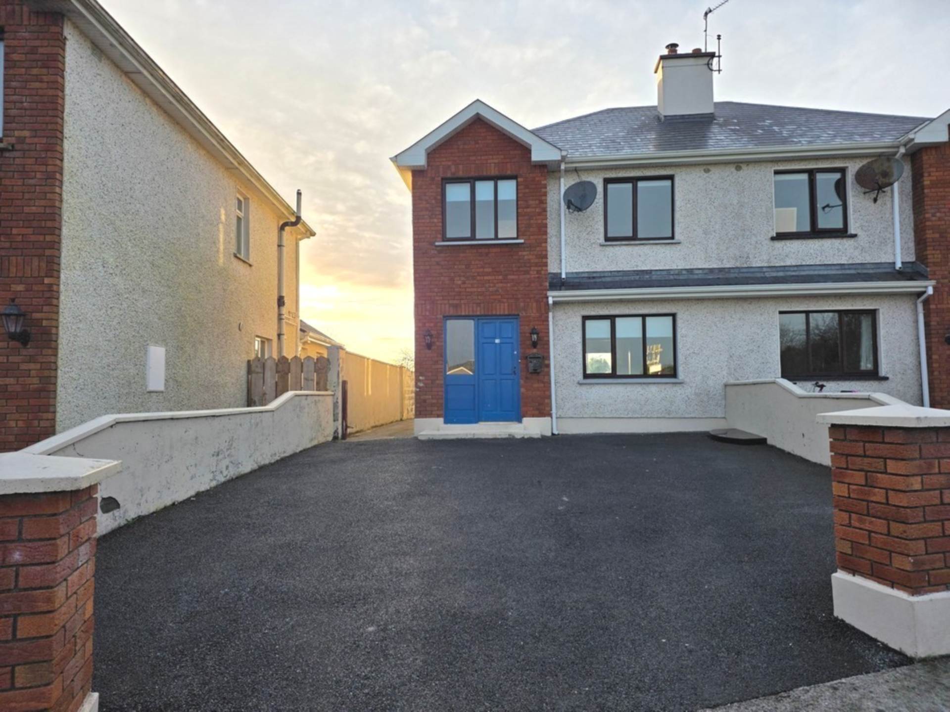 1B Dudley Heights, Glenamaddy, Co. Galway F45 KH94