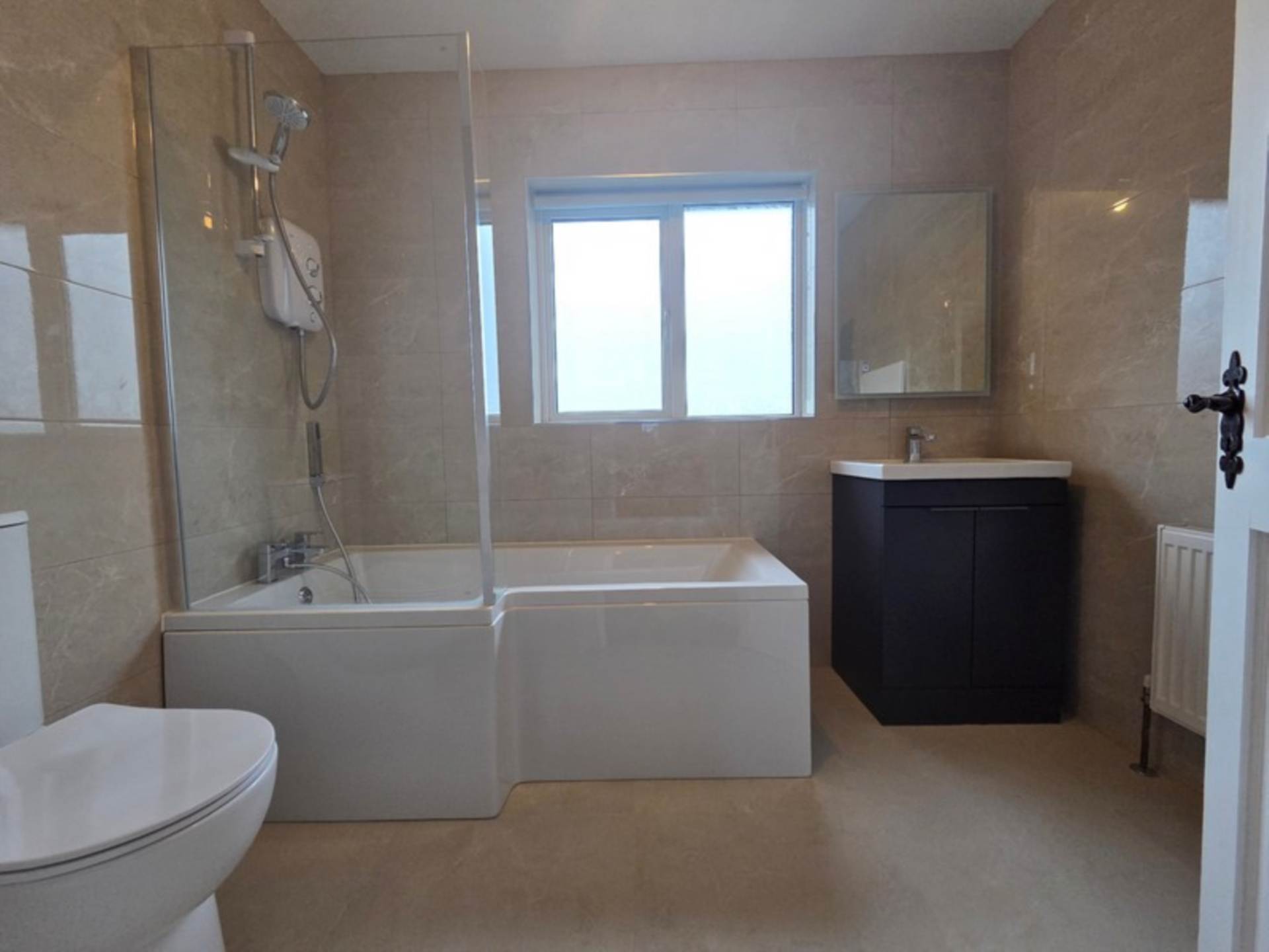 1B Dudley Heights, Glenamaddy, Co. Galway F45 KH94 1B Dudley Heights, Glenamaddy, Co. Galway F45 KH94