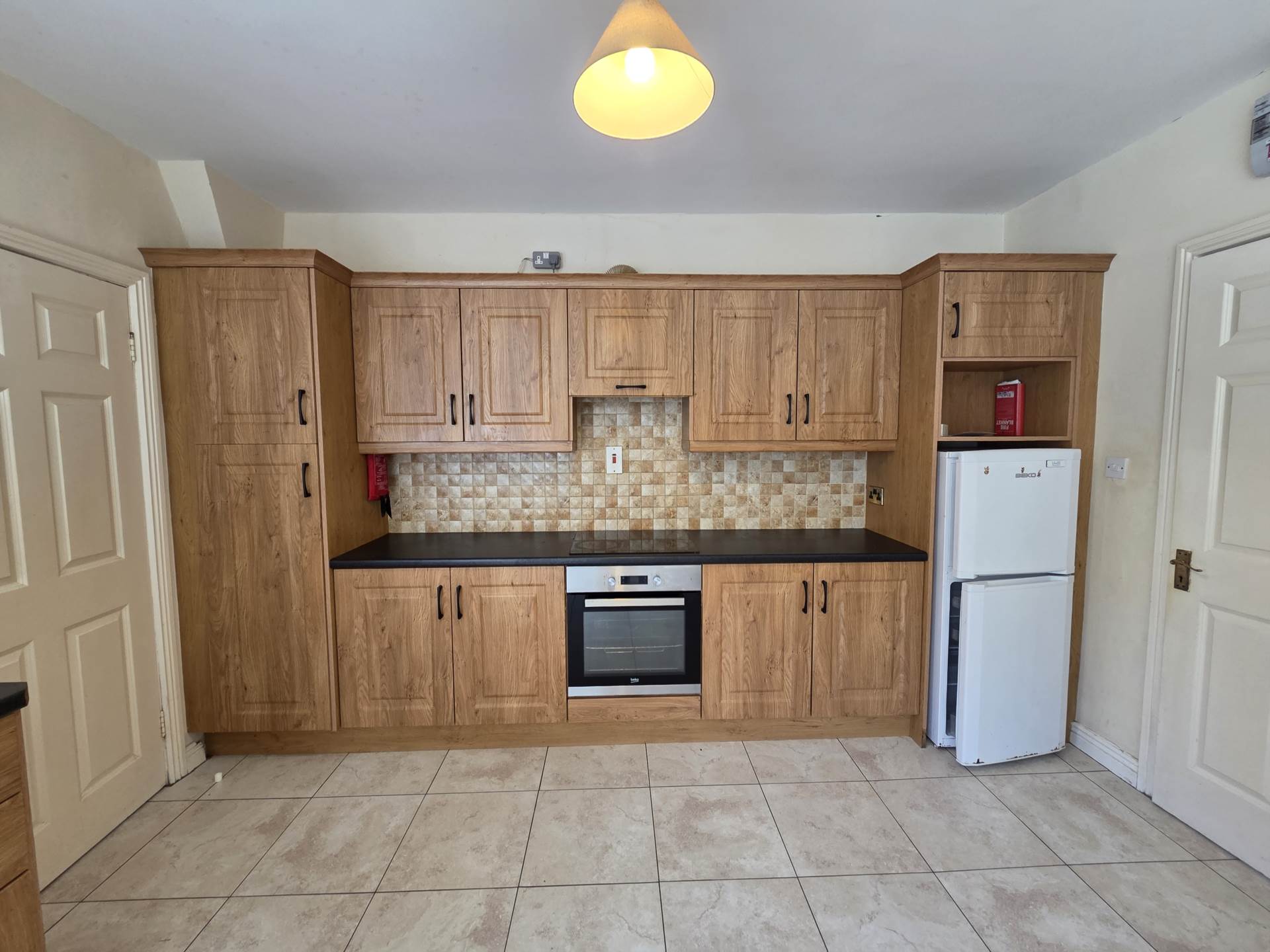 7 Knockroe Court, Castlerea, Co. Roscommon, F45 H562 7 Knockroe Court, Castlerea, Co. Roscommon, F45 H562