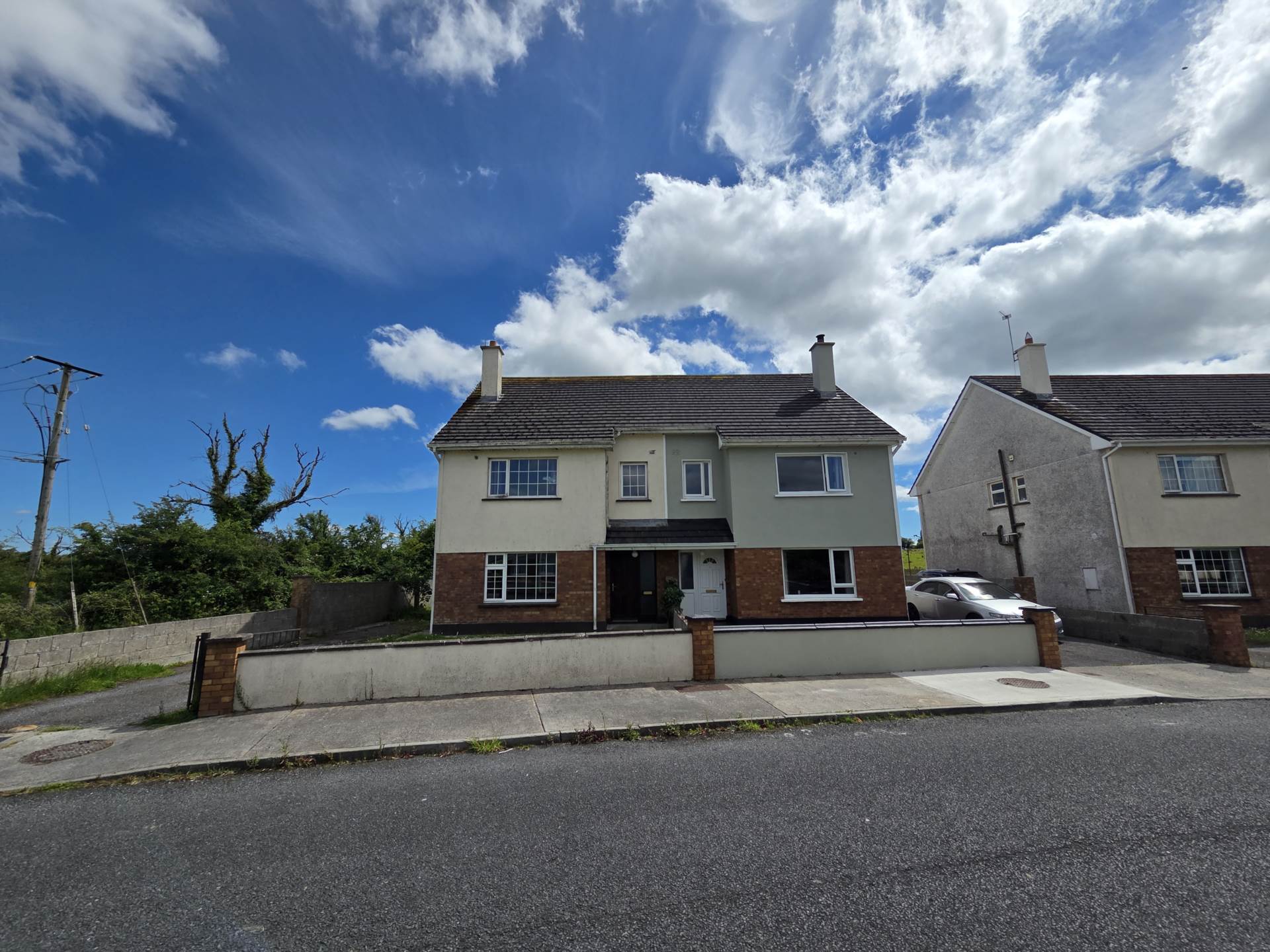 7 Knockroe Court, Castlerea, Co. Roscommon, F45 H562 7 Knockroe Court, Castlerea, Co. Roscommon, F45 H562