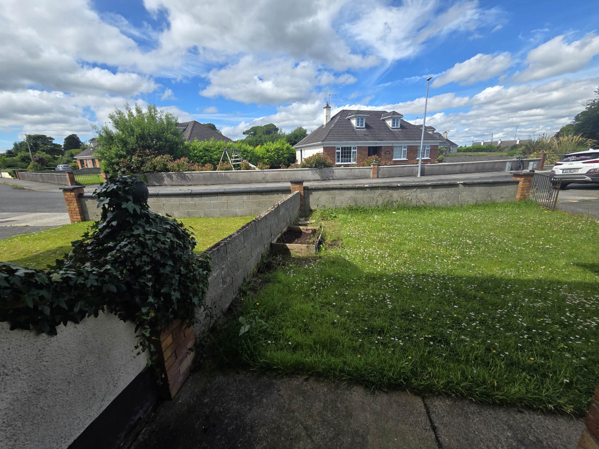 7 Knockroe Court, Castlerea, Co. Roscommon, F45 H562 7 Knockroe Court, Castlerea, Co. Roscommon, F45 H562