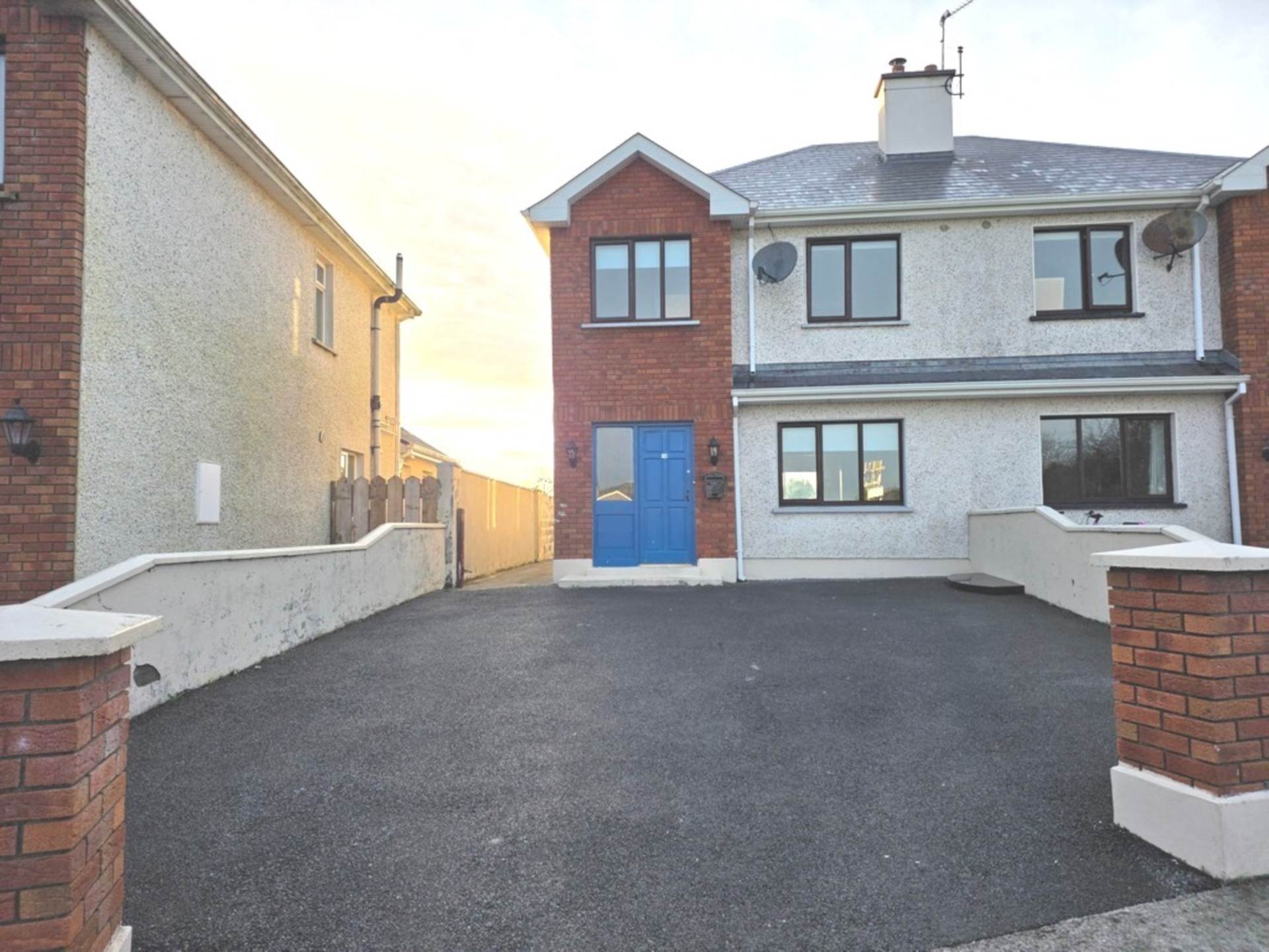 1B Dudley Heights, Glenamaddy, Co. Galway F45 KH94