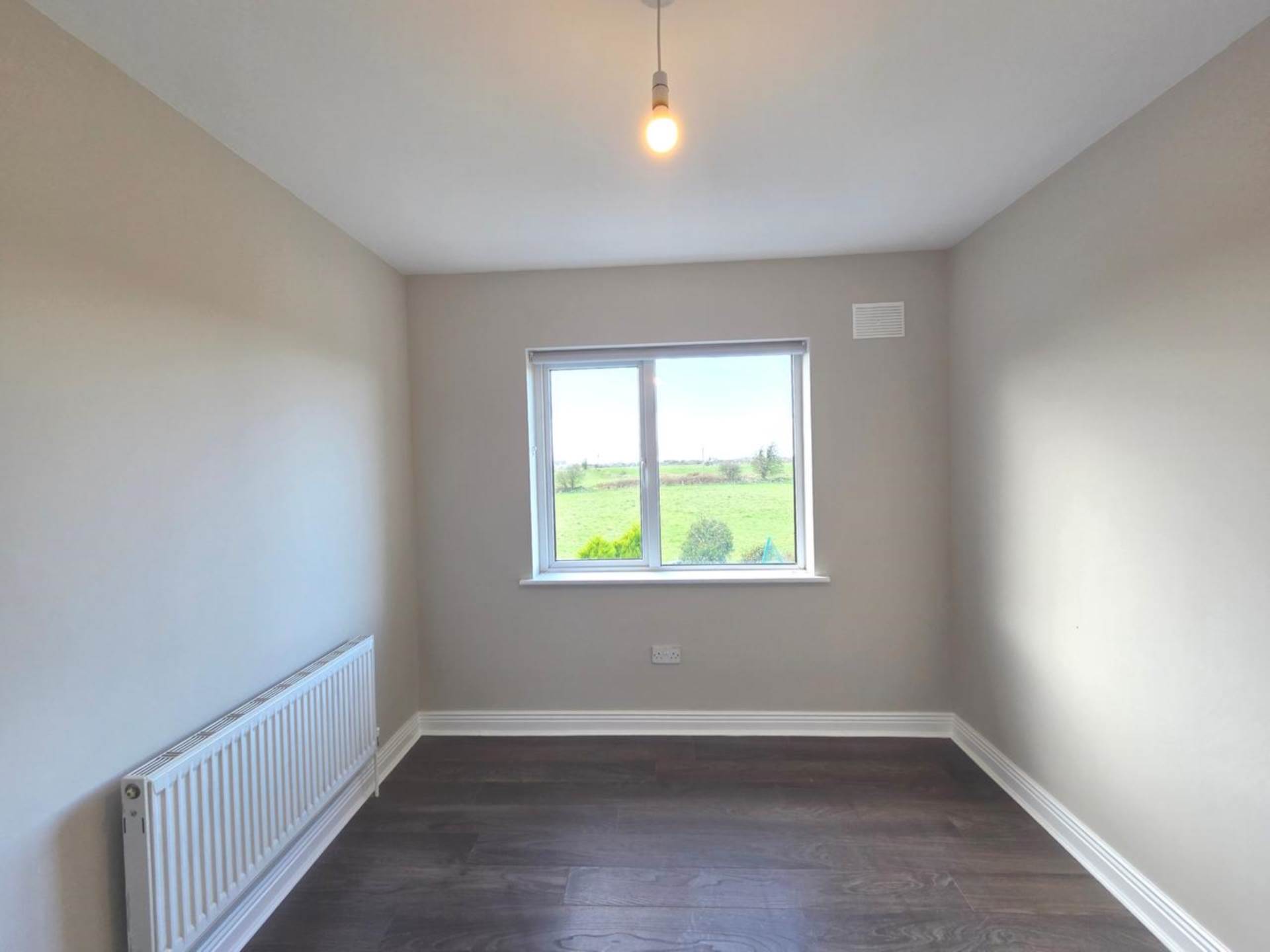 1B Dudley Heights, Glenamaddy, Co. Galway F45 KH94 1B Dudley Heights, Glenamaddy, Co. Galway F45 KH94
