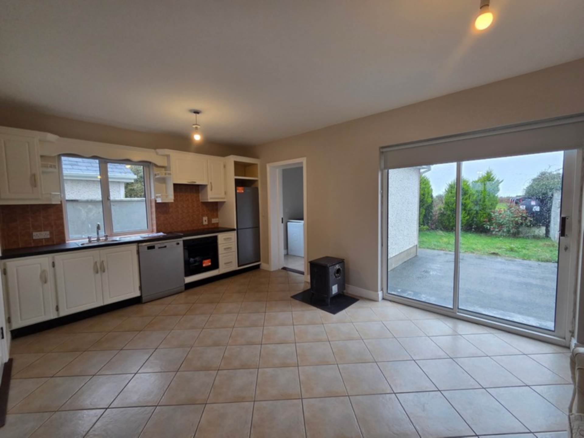 1B Dudley Heights, Glenamaddy, Co. Galway F45 KH94 1B Dudley Heights, Glenamaddy, Co. Galway F45 KH94