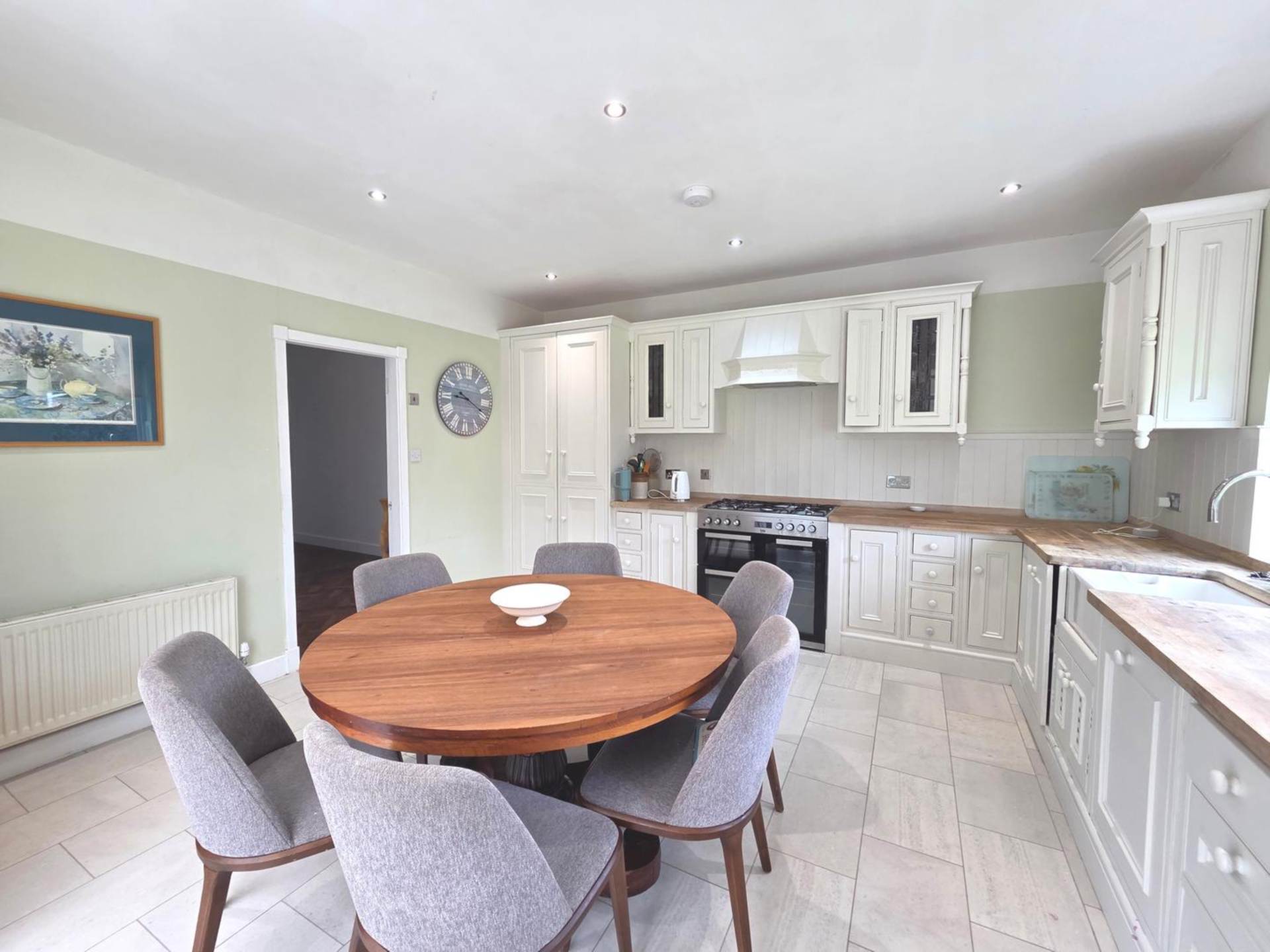 River View, Chapel Road, Castlecoote, Co. Roscommon F42 NC43 River View, Chapel Road, Castlecoote, Co. Roscommon F42 NC43