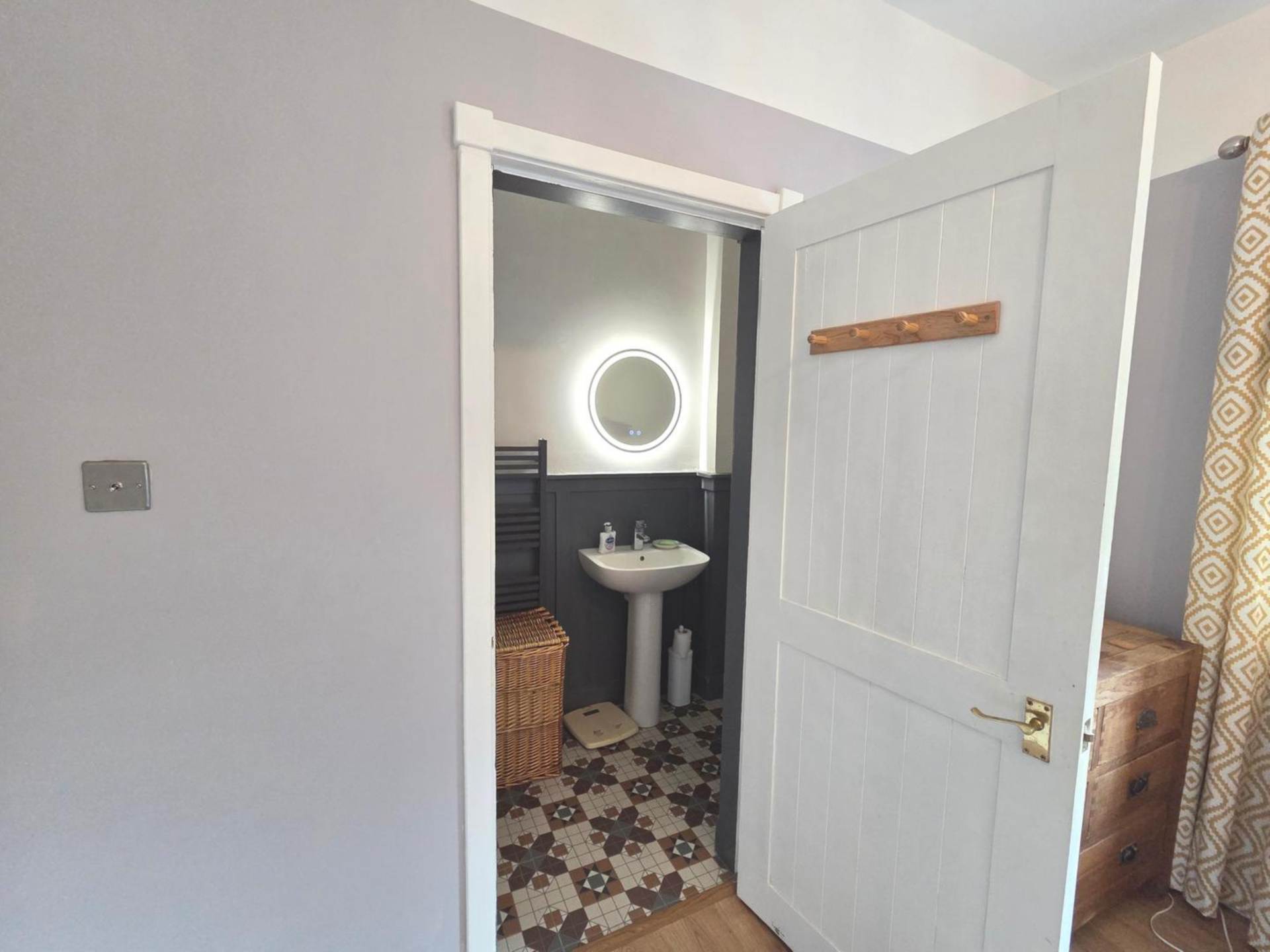 River View, Chapel Road, Castlecoote, Co. Roscommon F42 NC43 River View, Chapel Road, Castlecoote, Co. Roscommon F42 NC43