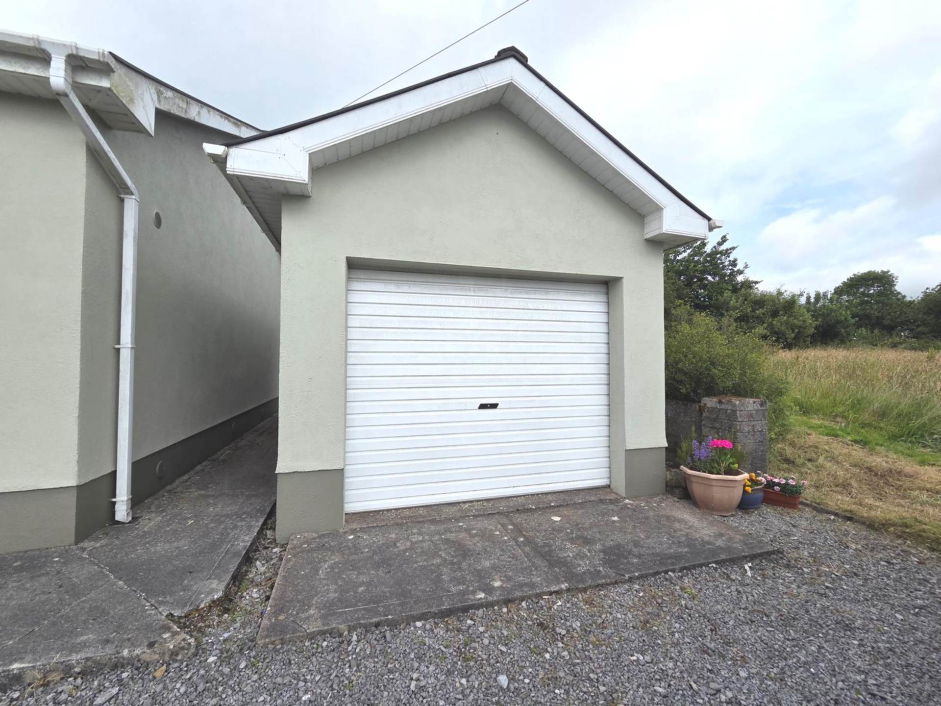 River View, Chapel Road, Castlecoote, Co. Roscommon F42 NC43 River View, Chapel Road, Castlecoote, Co. Roscommon F42 NC43